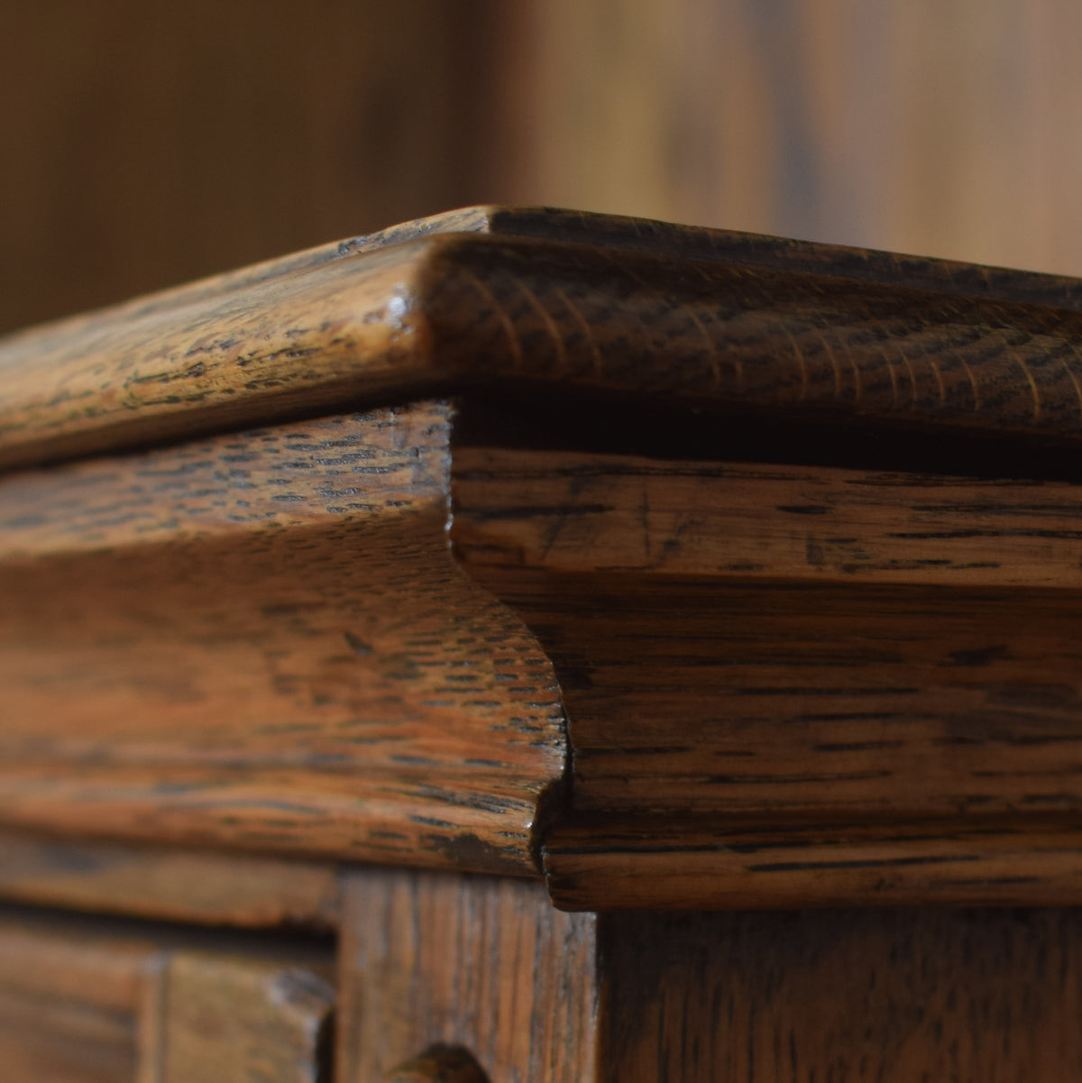 Barley Twist Welsh Dresser