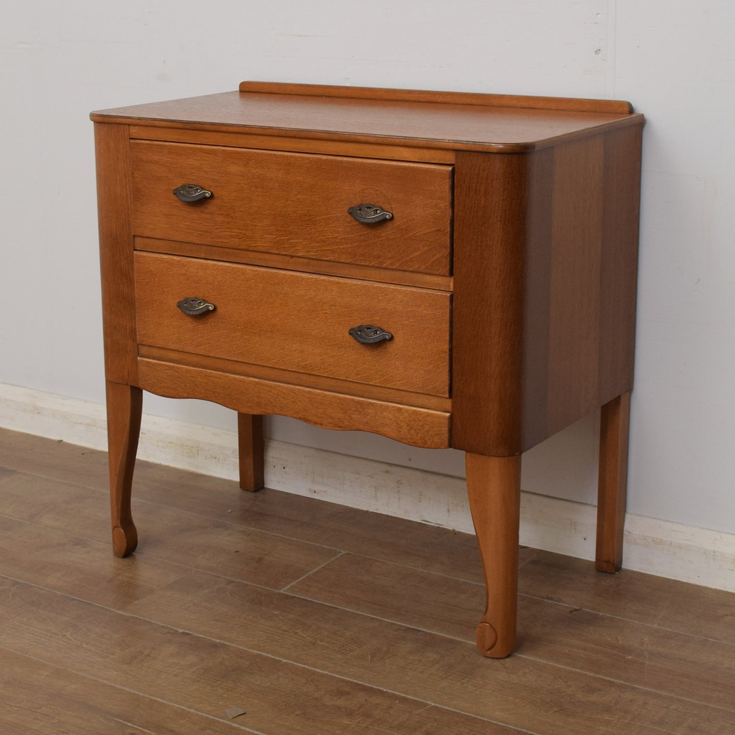 Oak Veneer Chest of Drawers