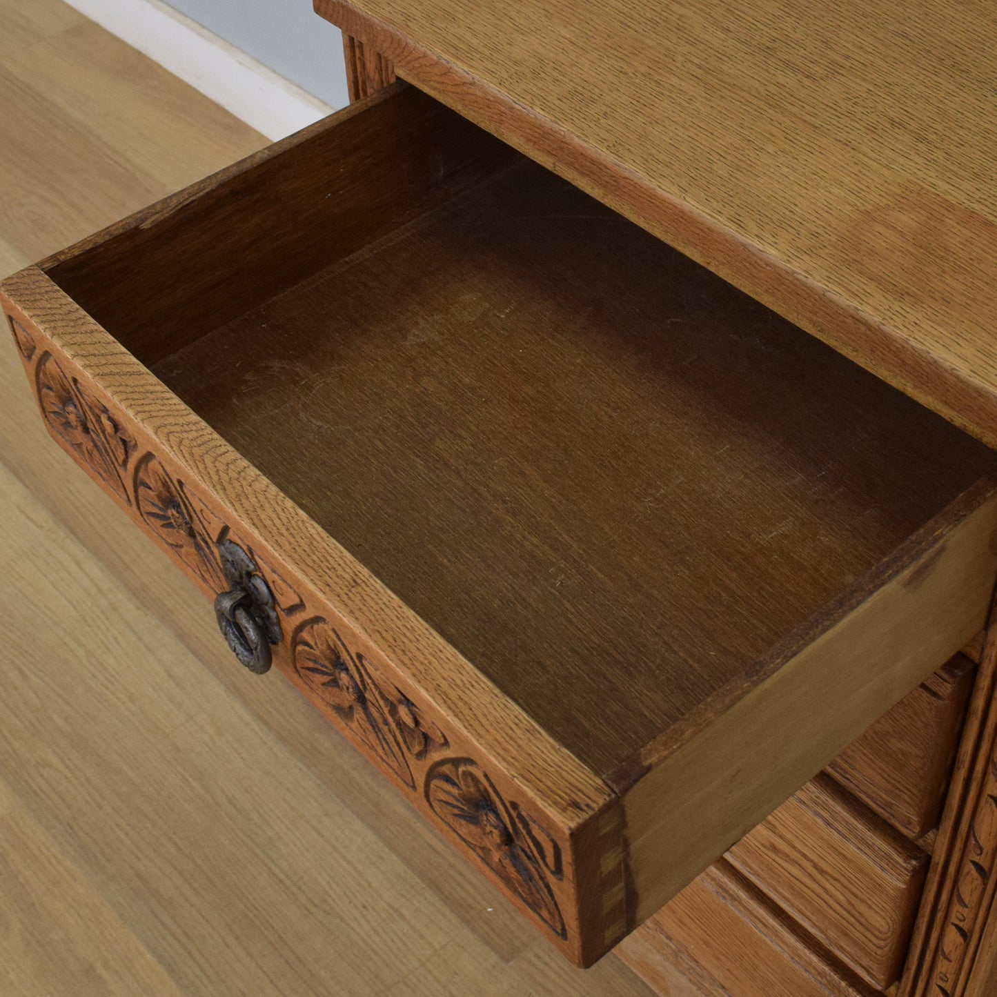 Small 'Old Charm' Chest of Drawers