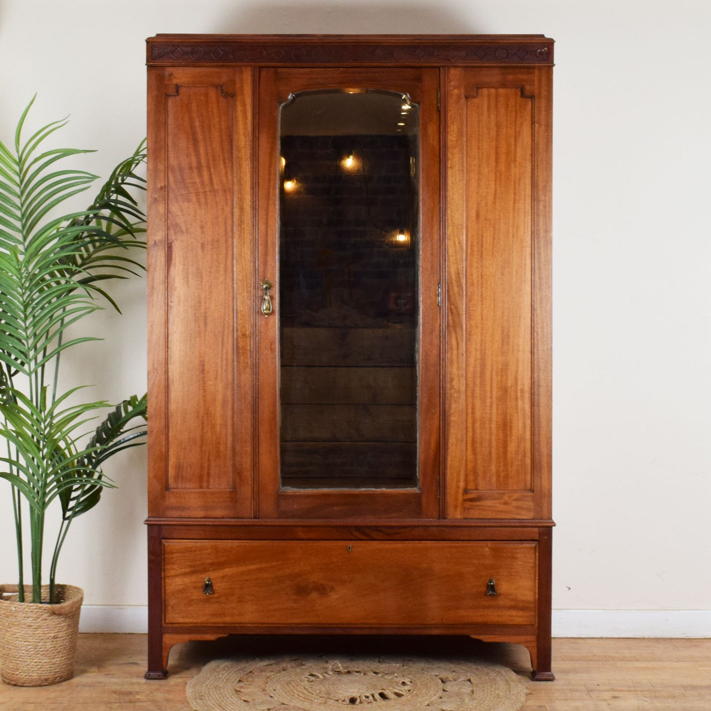 Mirrored Mahogany Hallrobe