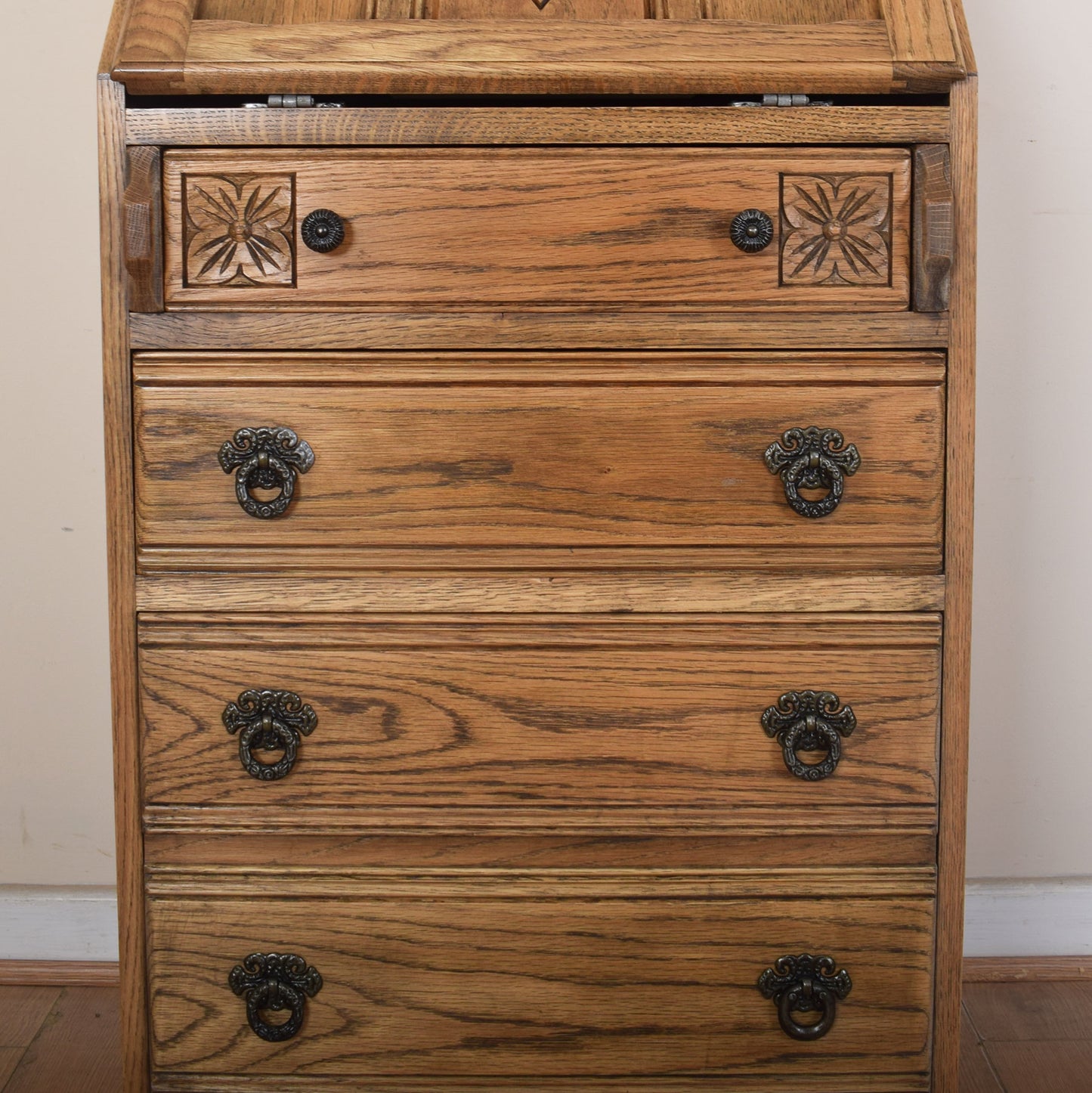 Old Charm Slim Bureau