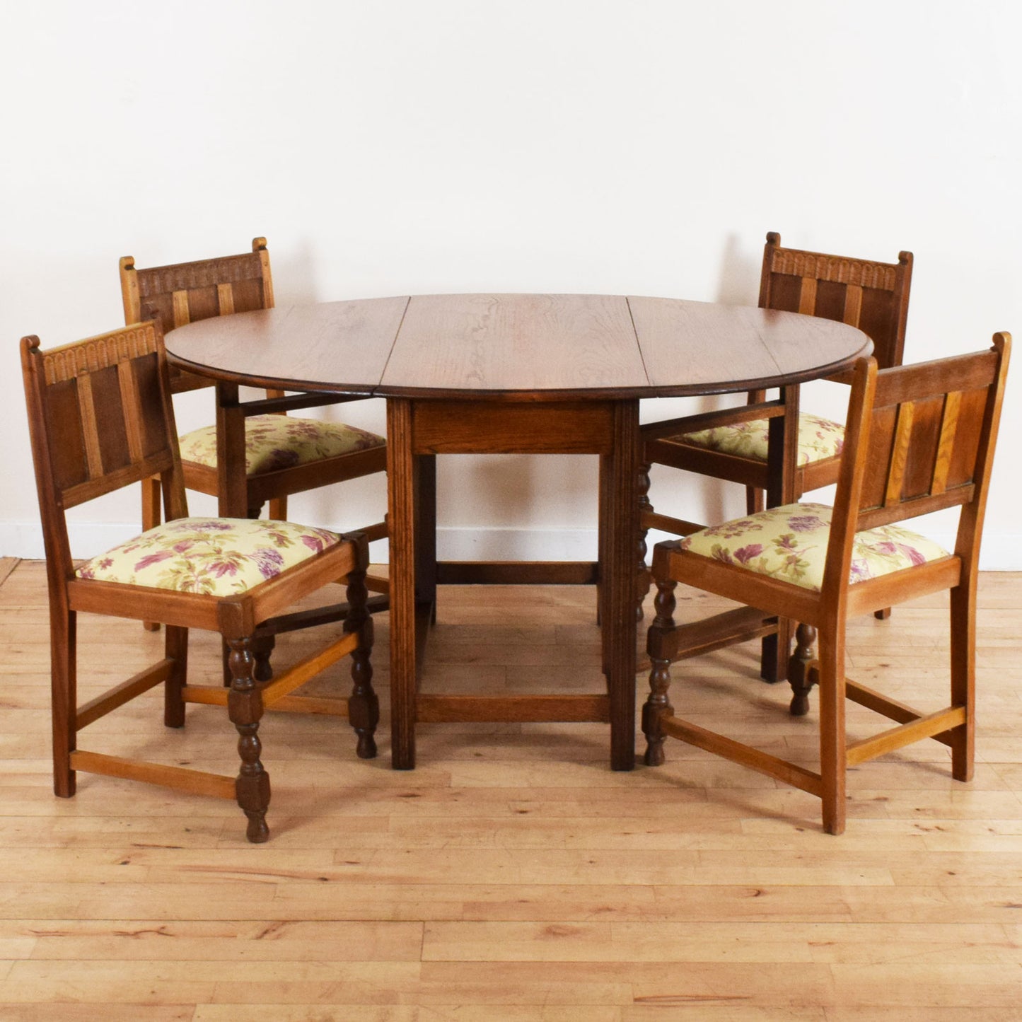 Drop Leaf Table and Four