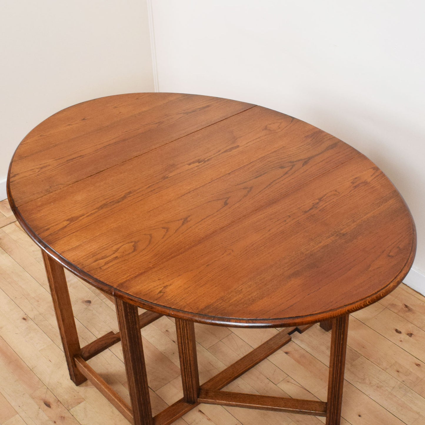 Drop Leaf Table and Four