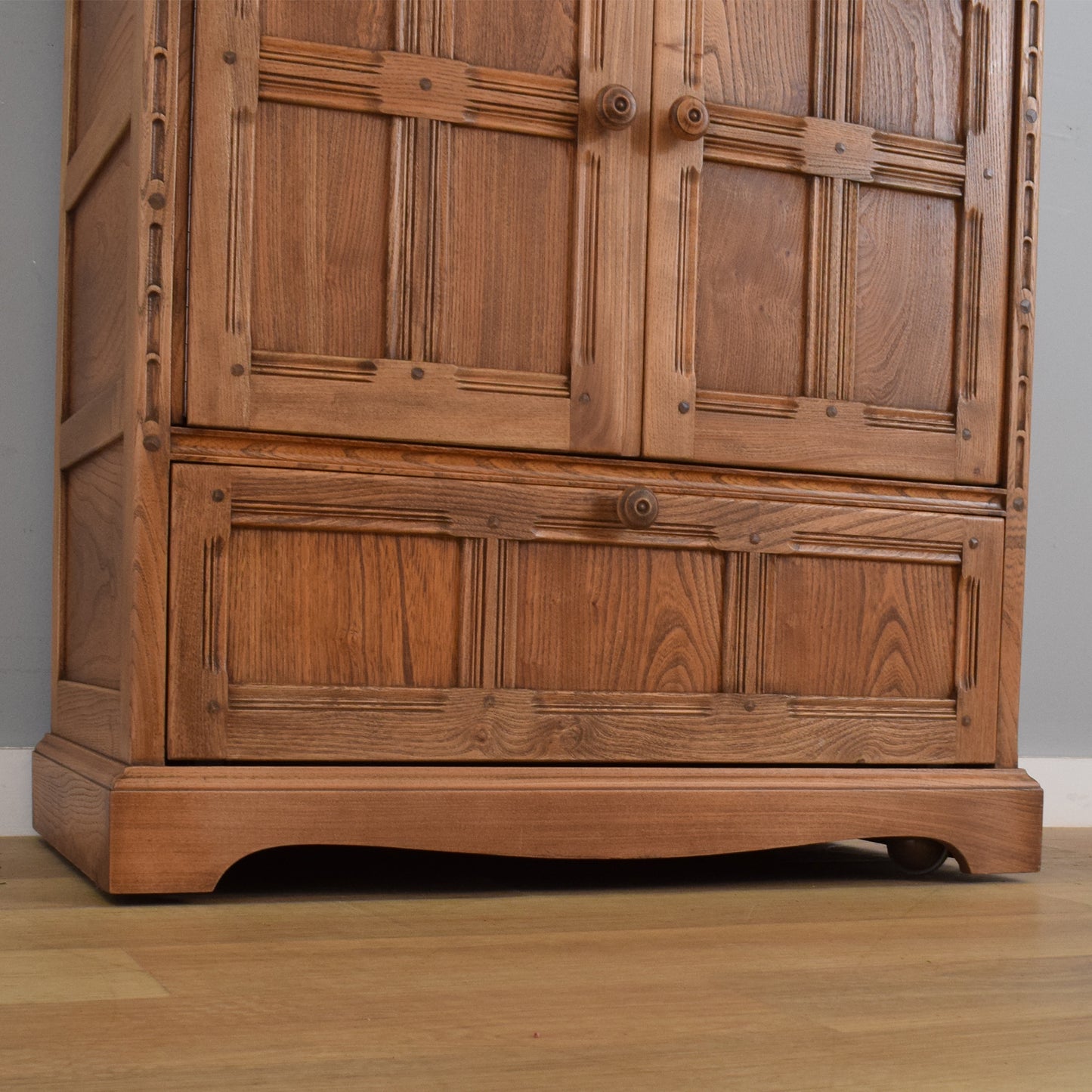 Ercol Media Cabinet