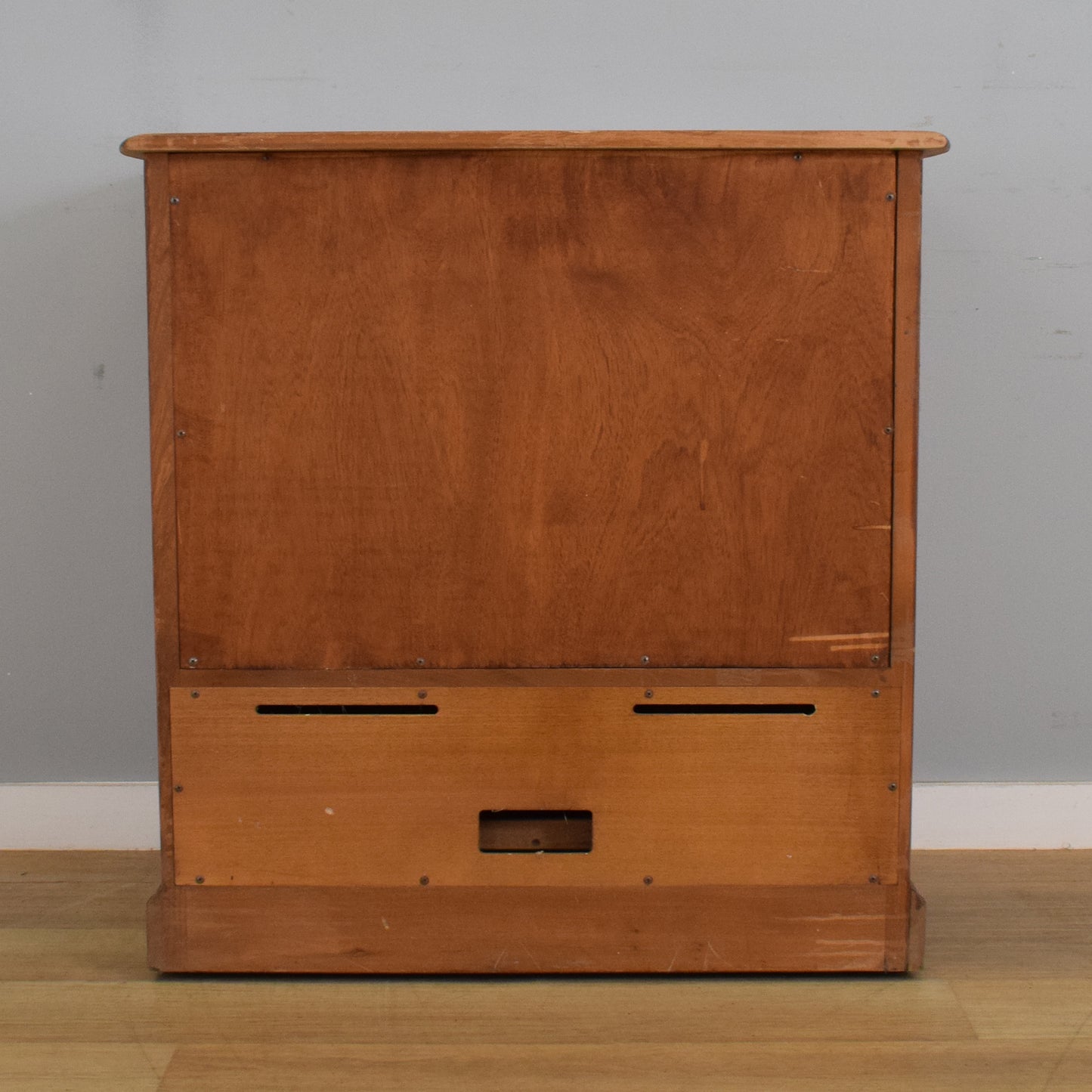 Ercol Media Cabinet