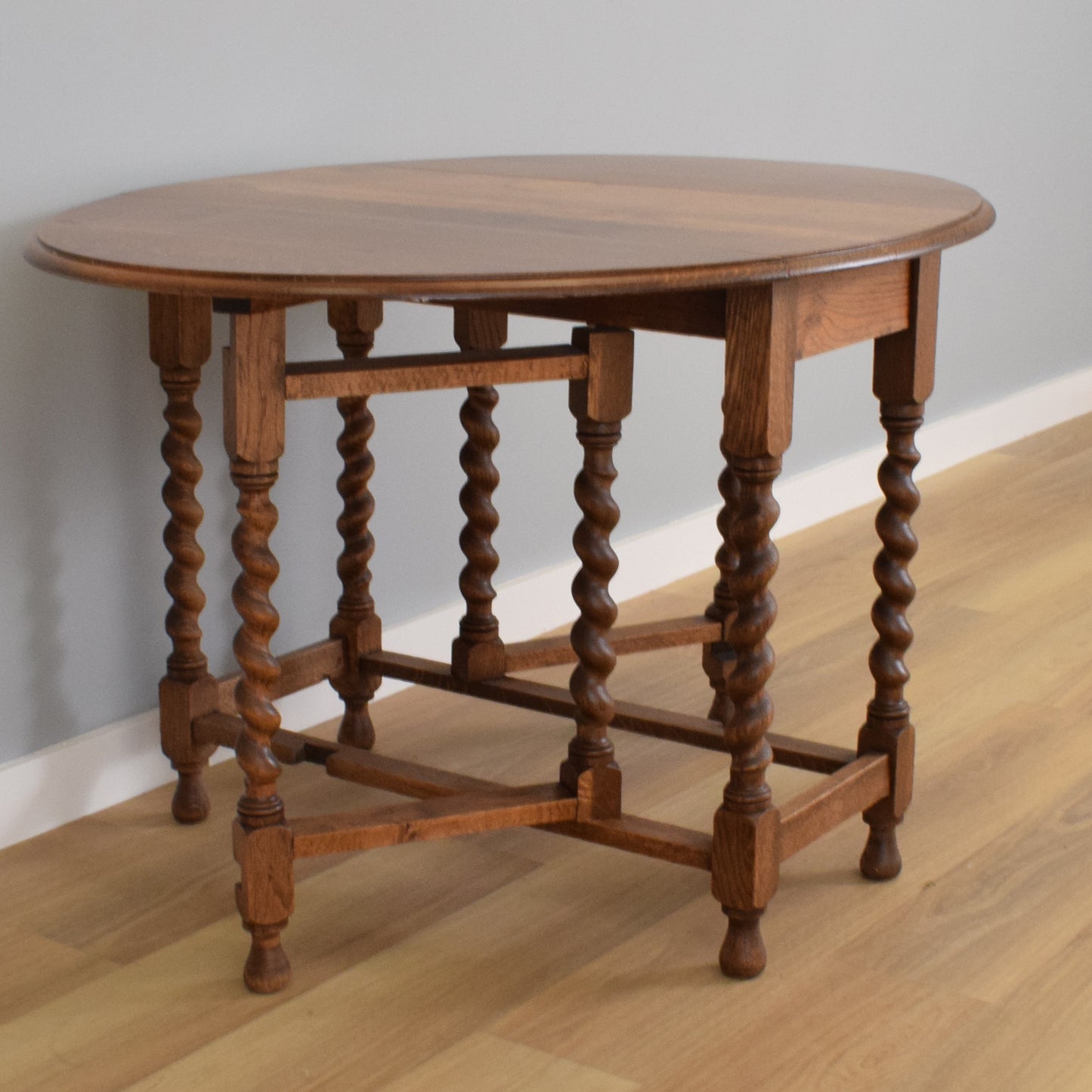 Barley-Twist Drop Leaf Table