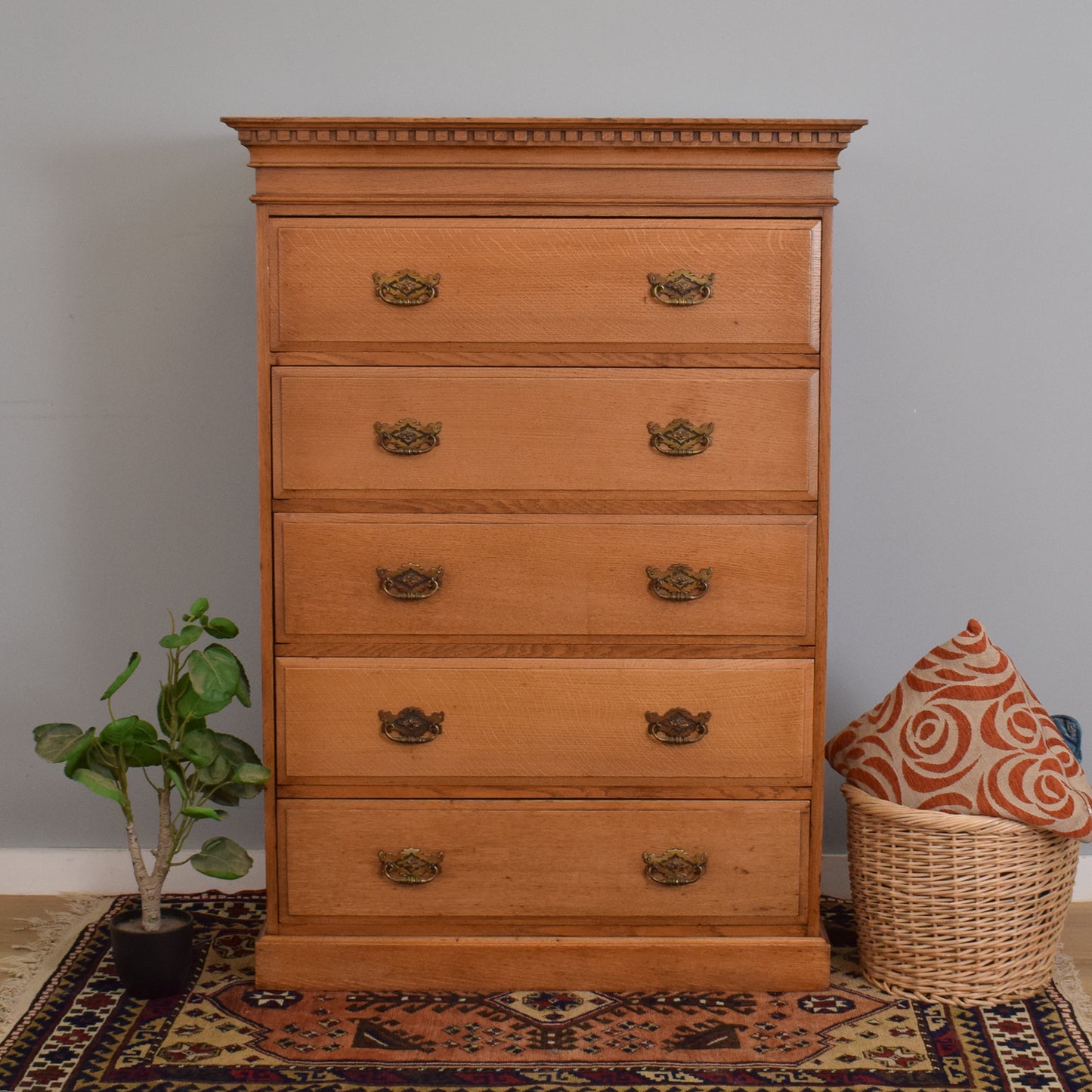 Large Oak Chest of Drawers