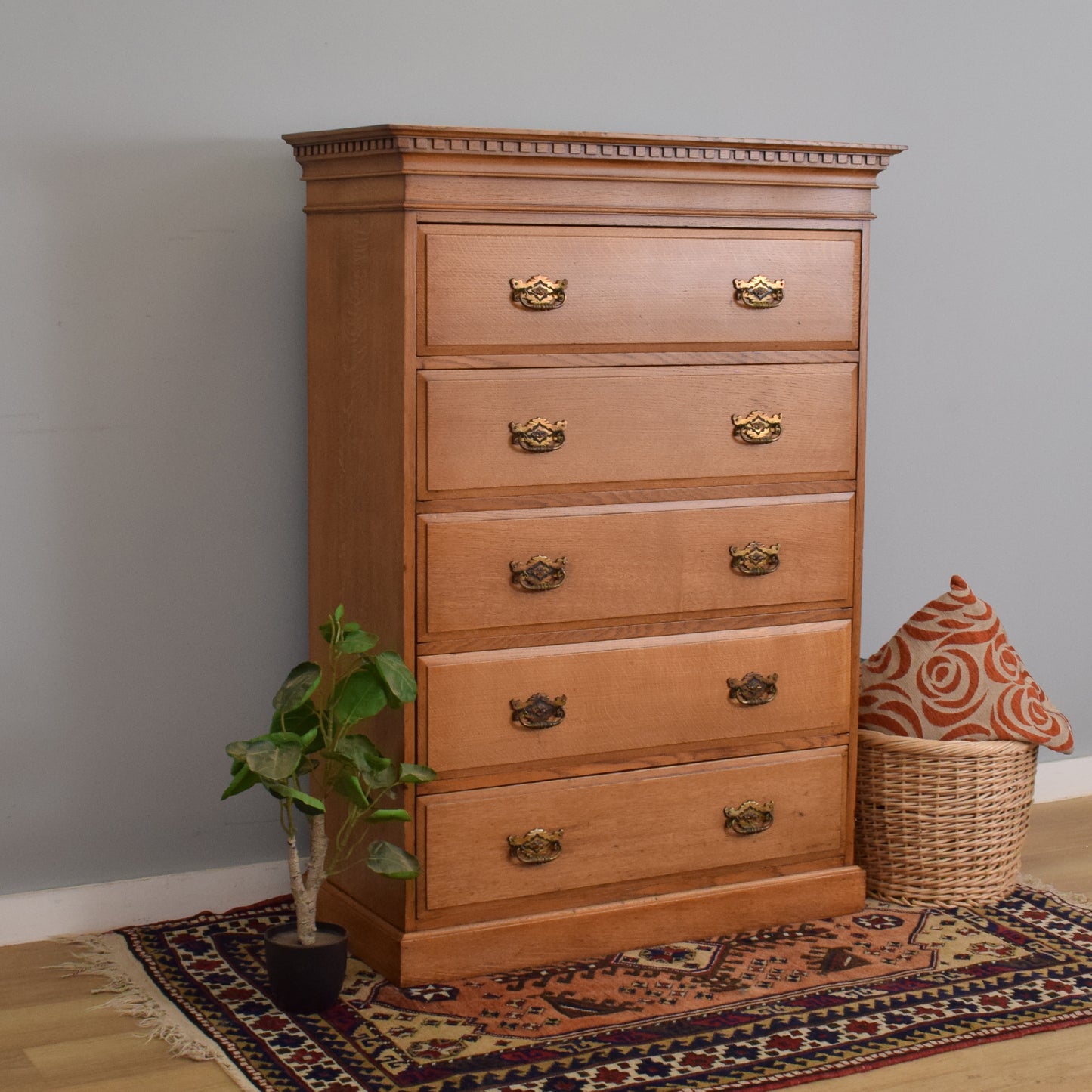 Large Oak Chest of Drawers