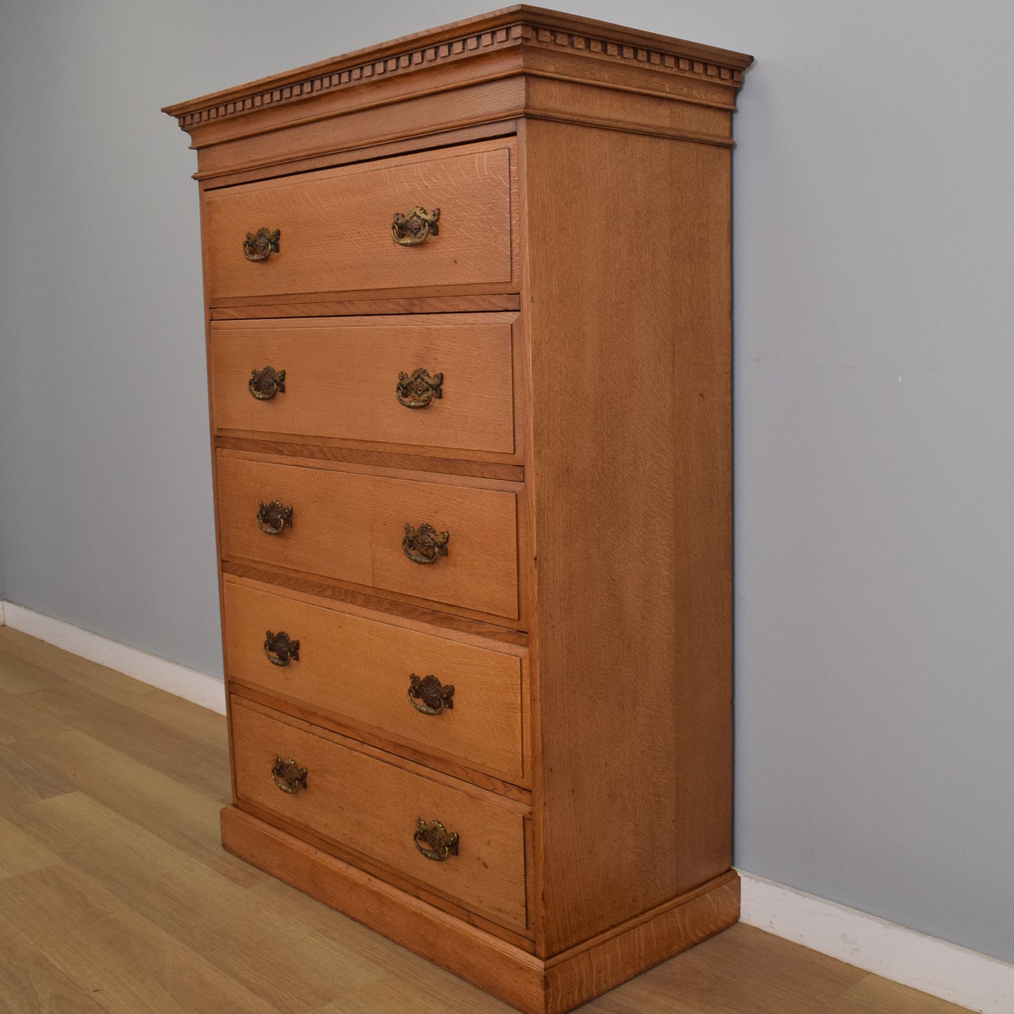 Large Oak Chest of Drawers