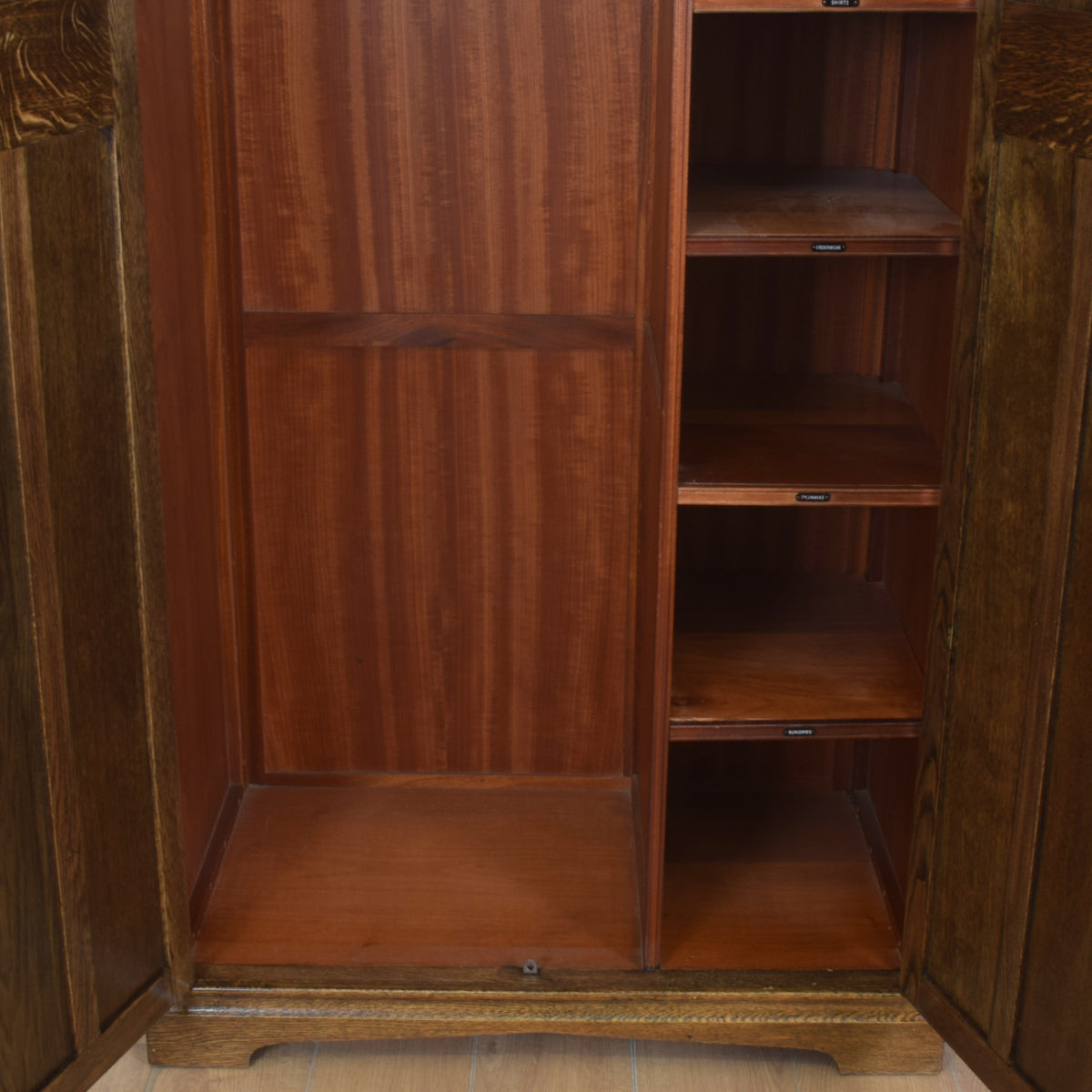 Small Linenford Wardrobe