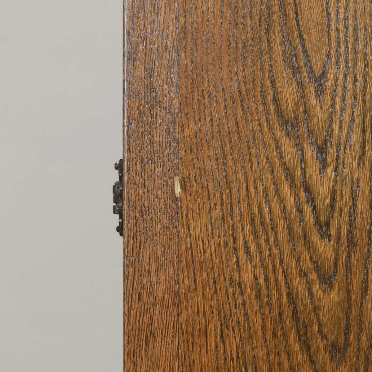 Small Linenford Wardrobe