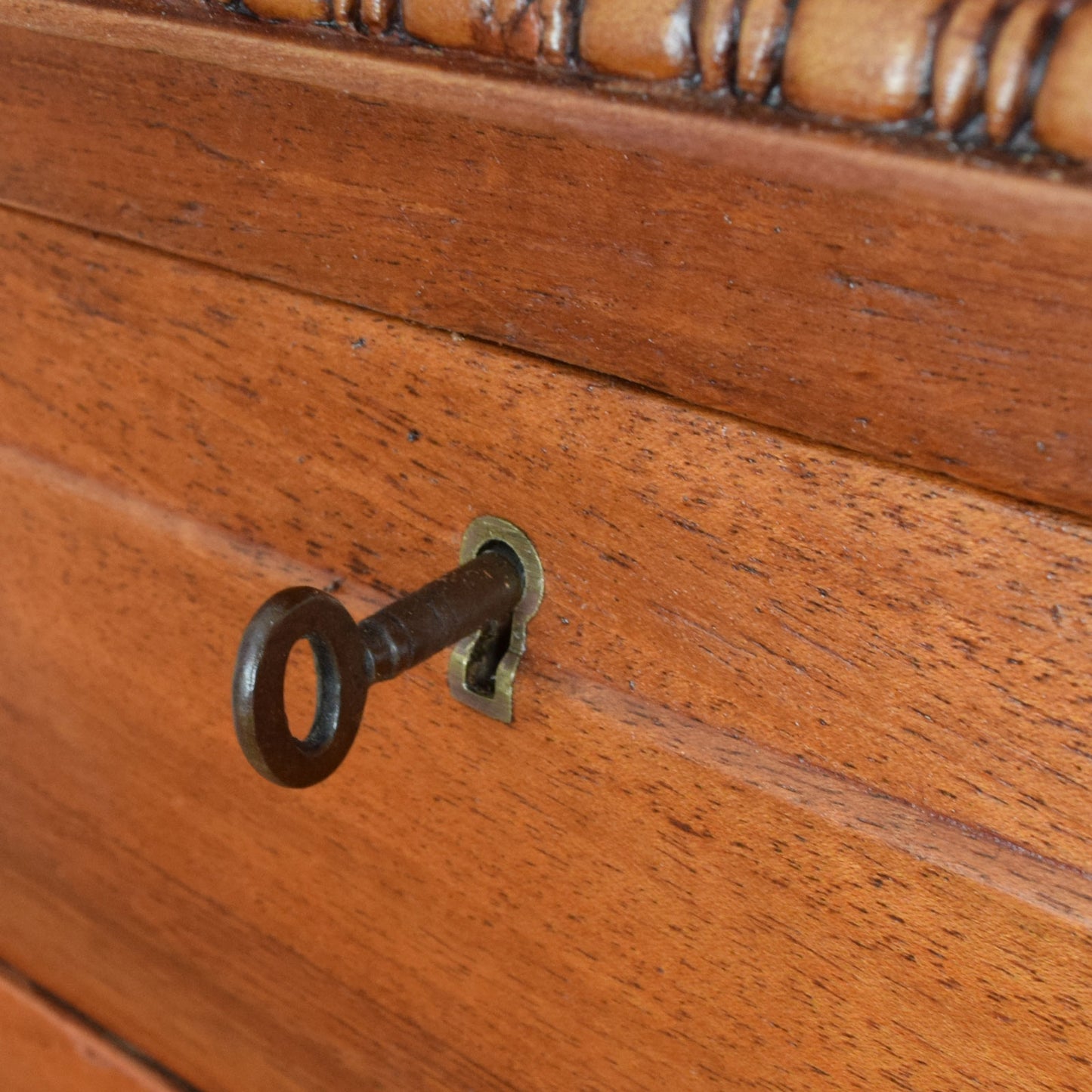 Large Mahogany Chest of Drawers