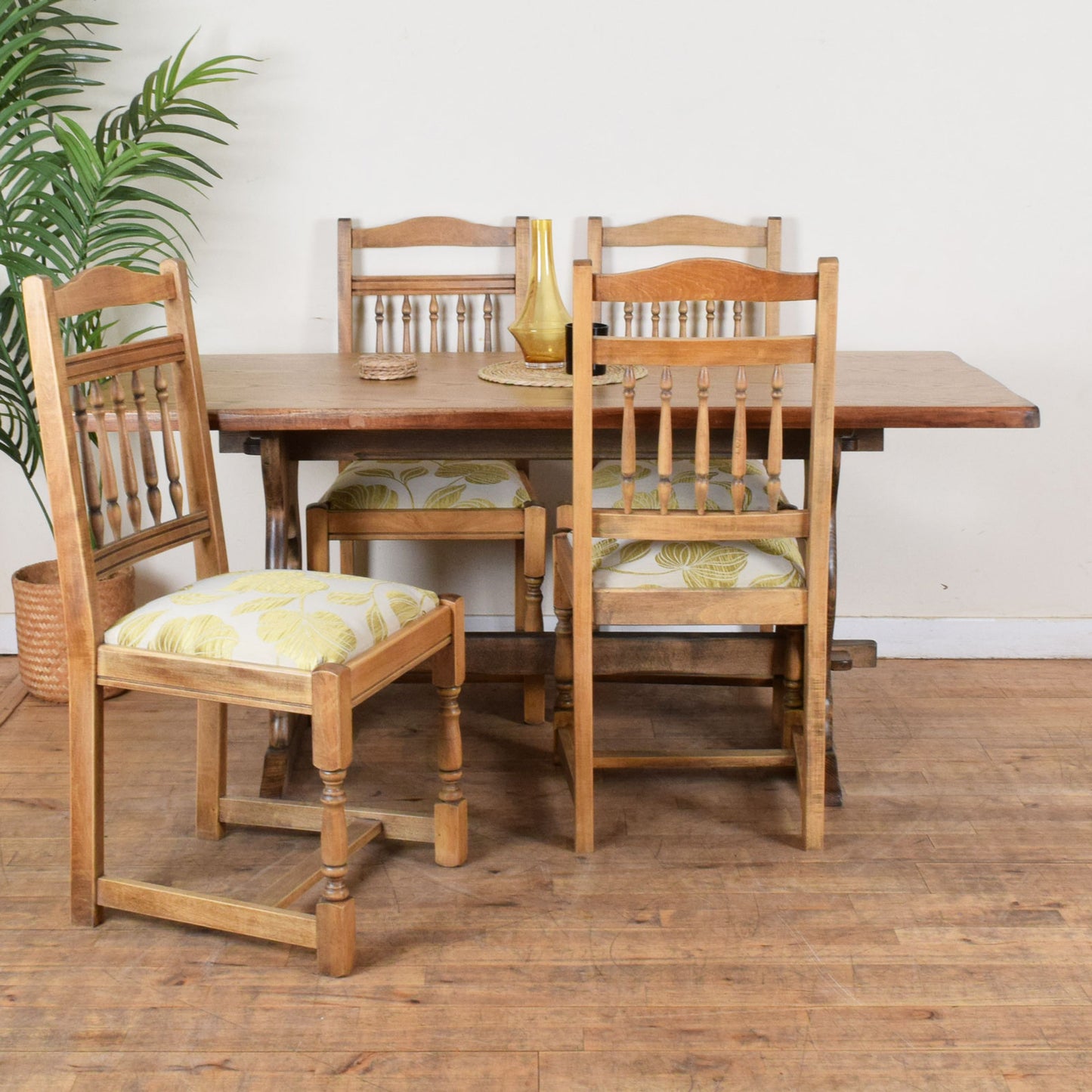 Farmhouse Oak Table and Four