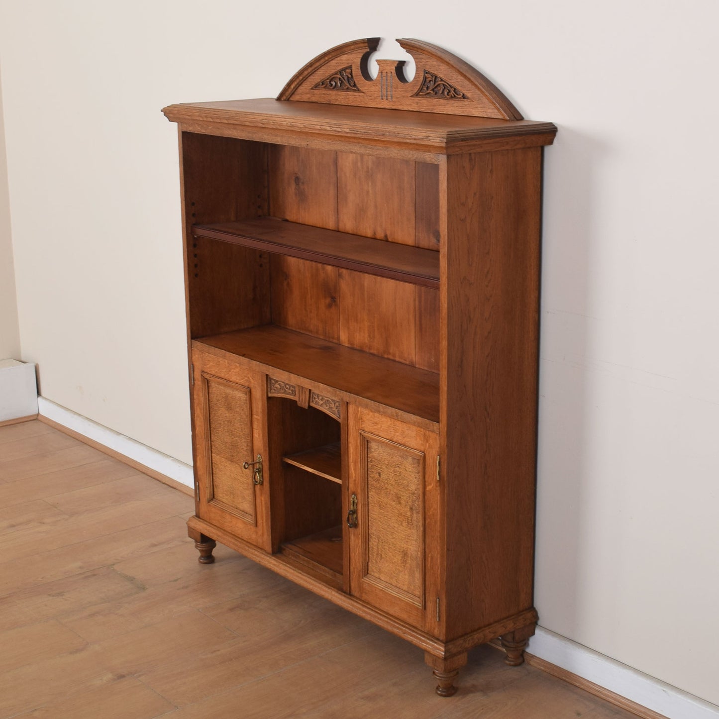 Oak Bookcase With Cupboard Unit