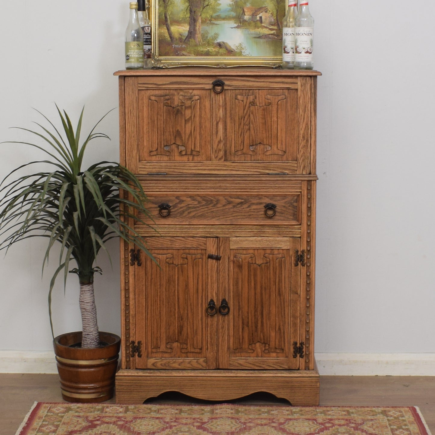 Jaycee Drinks Cabinet