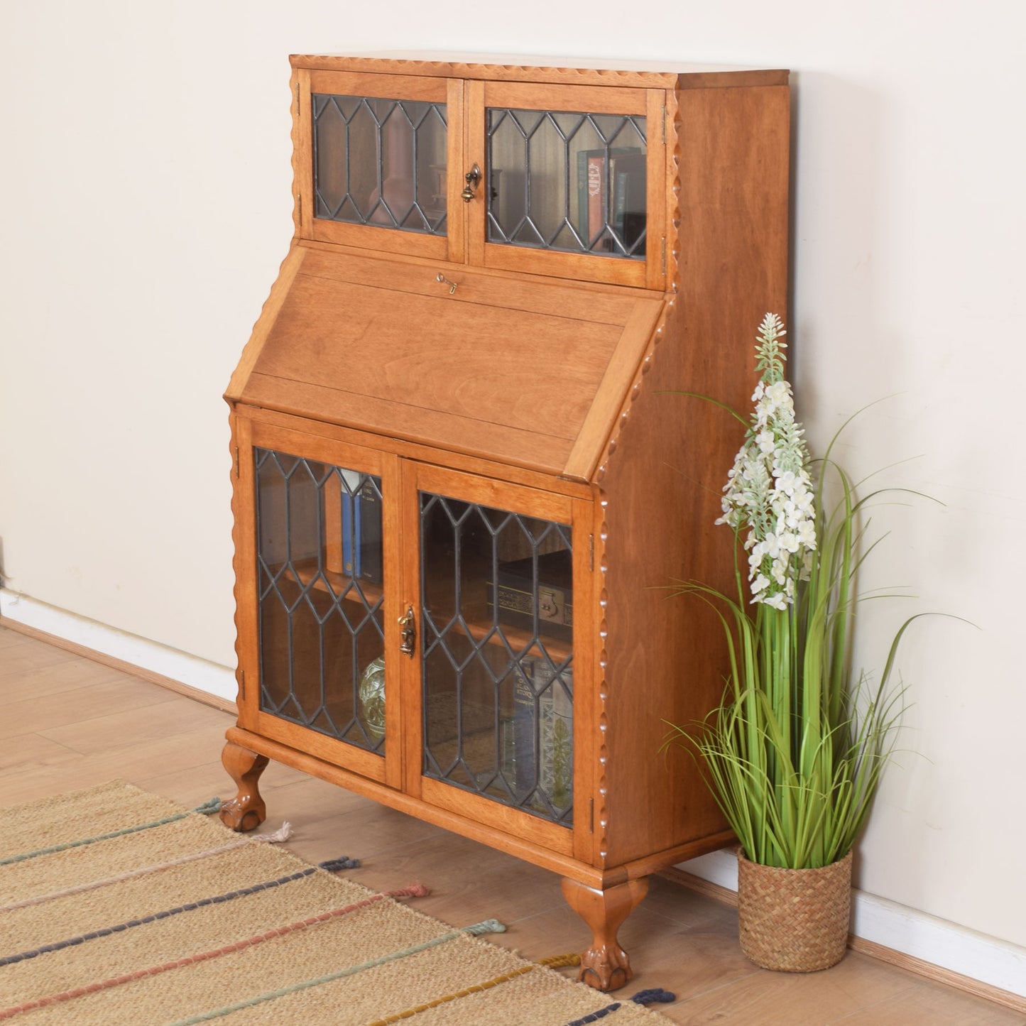 Mahogany Student Bureau