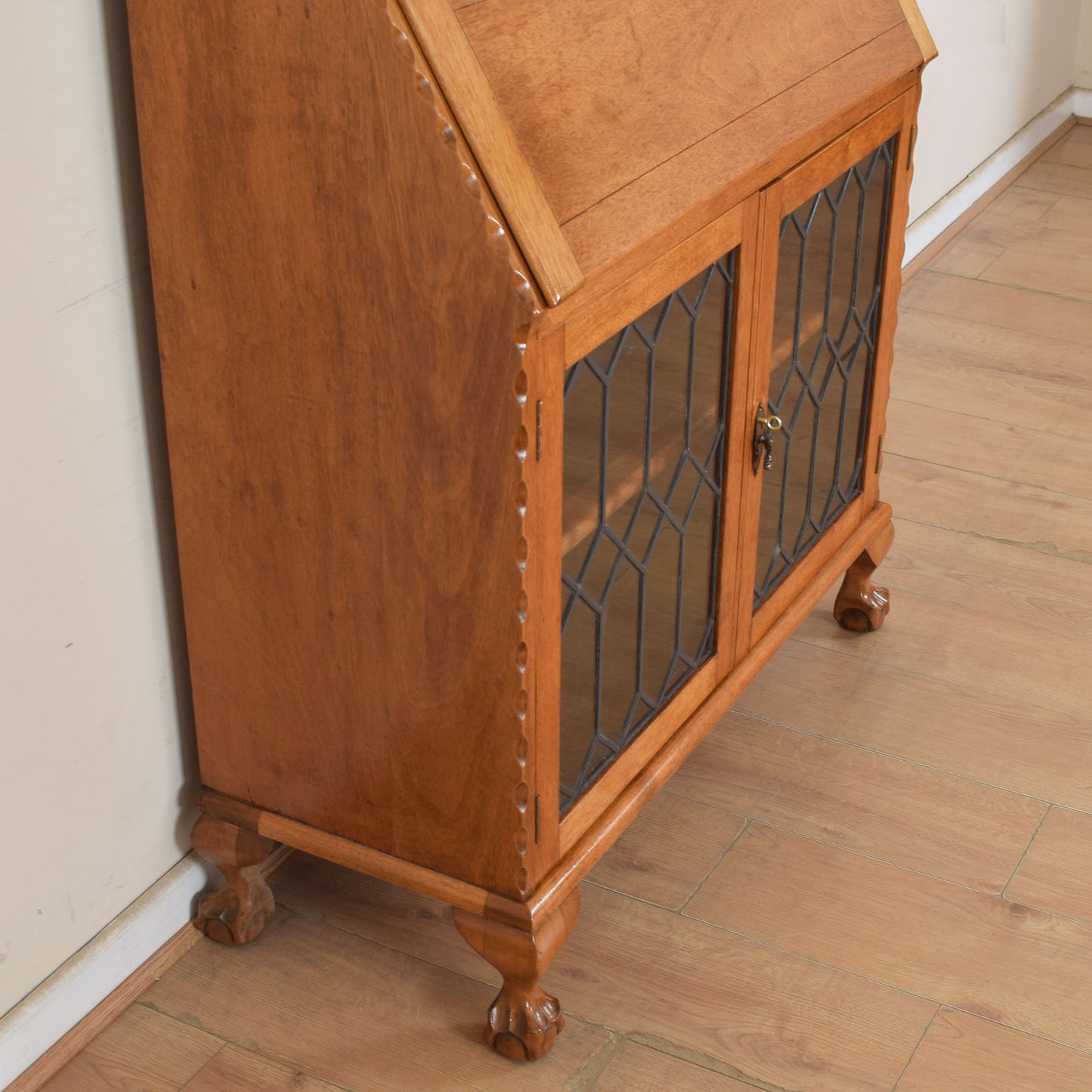 Mahogany Student Bureau