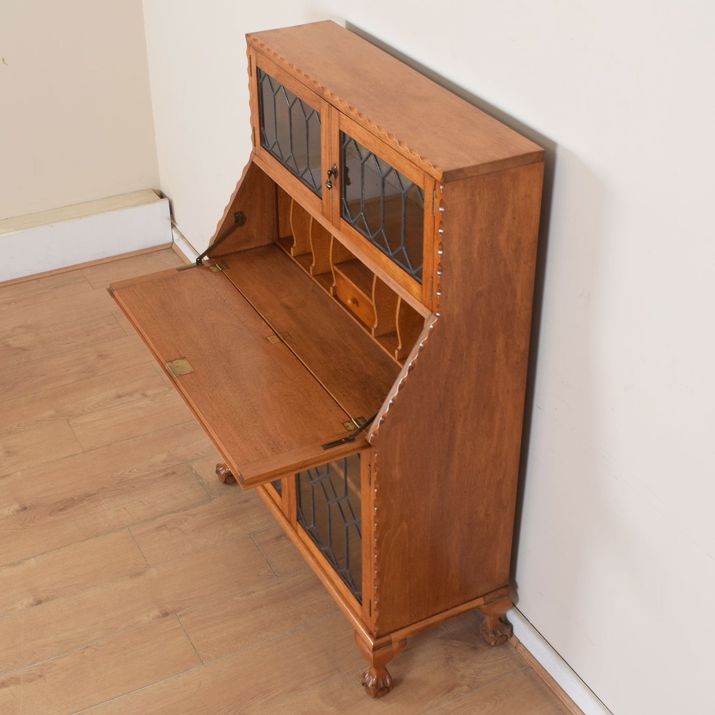 Mahogany Student Bureau