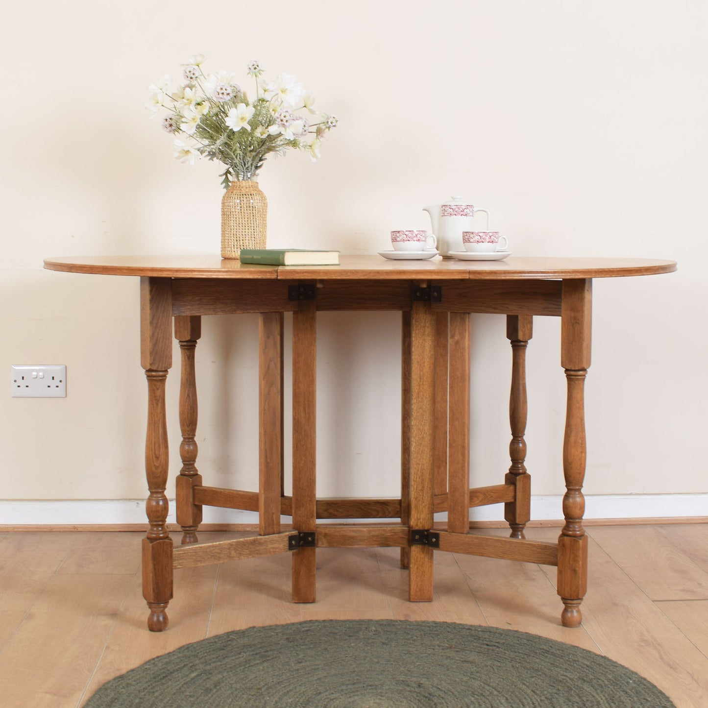 Oak Drop Leaf Table