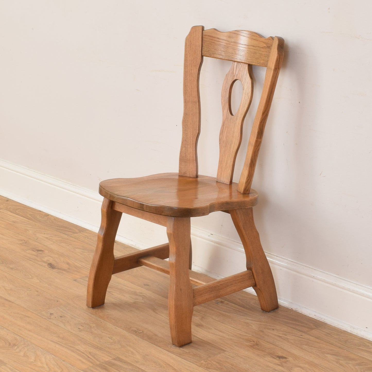Round Oak Table And Four Chairs
