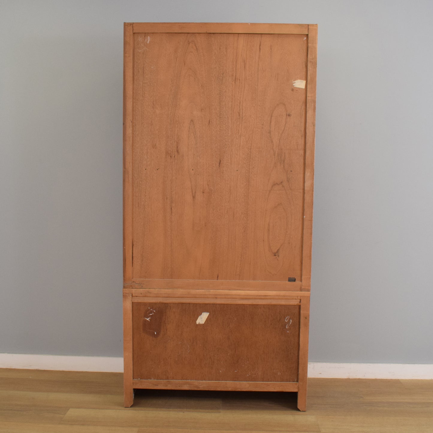 'Old Charm' Display Dresser