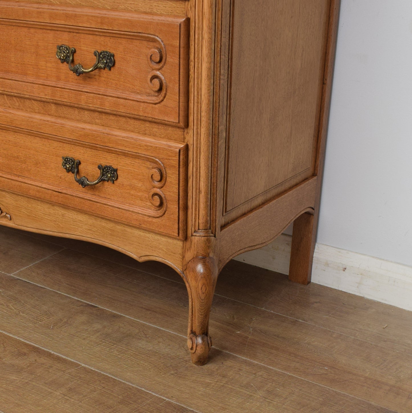 French Chest of Drawers