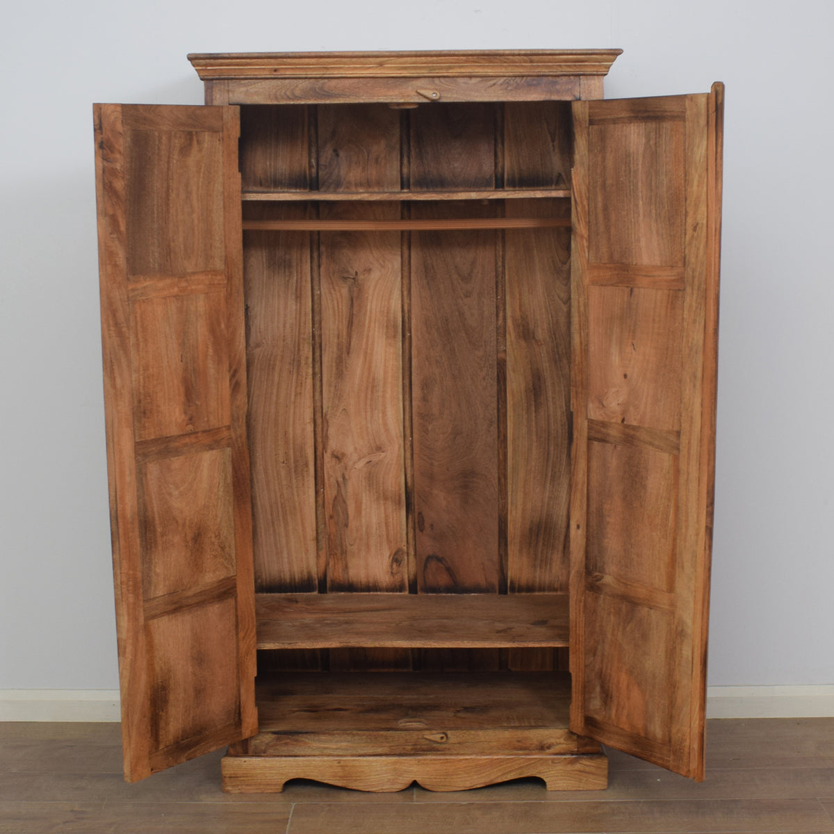 Mango Wardrobe