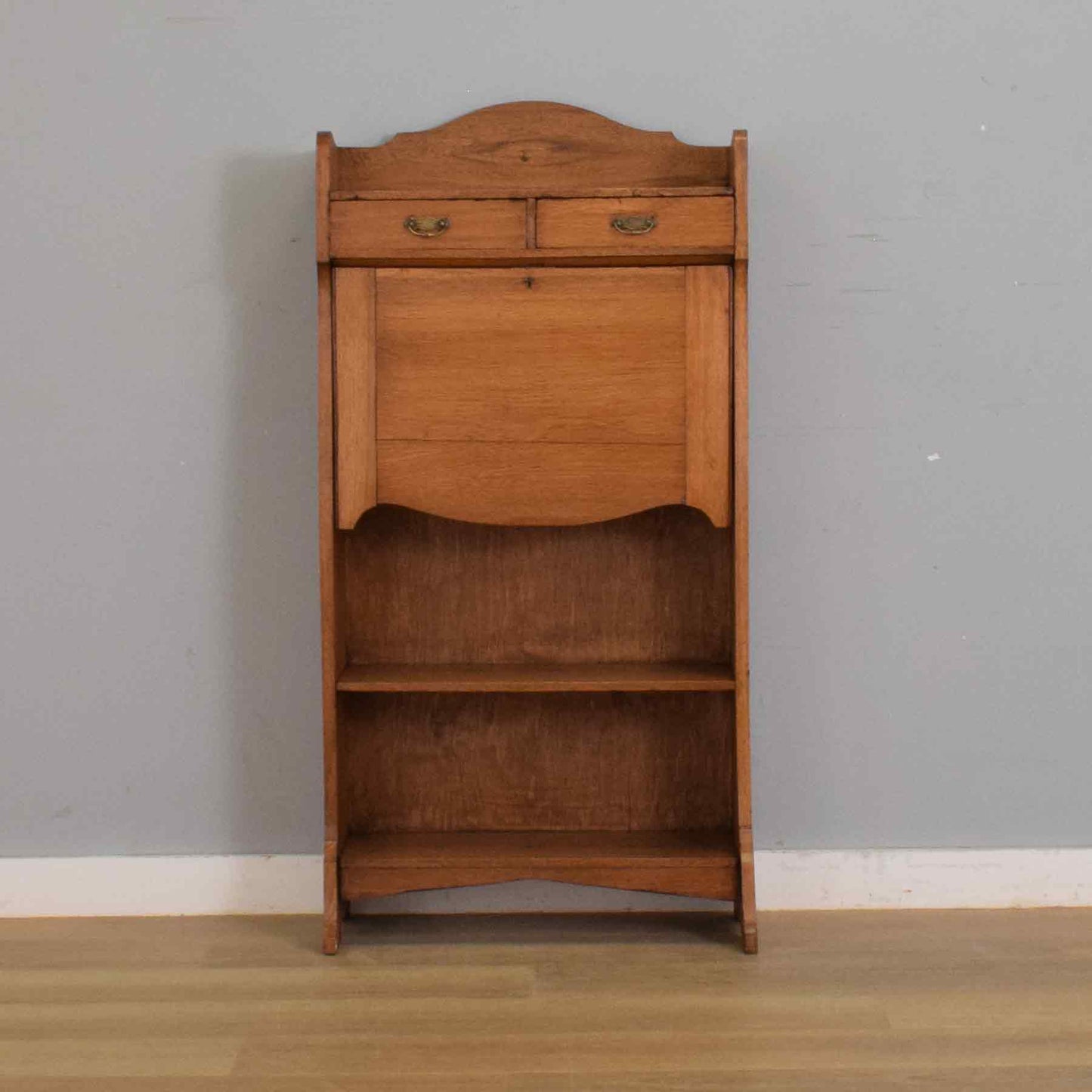 Oak Students Bureau
