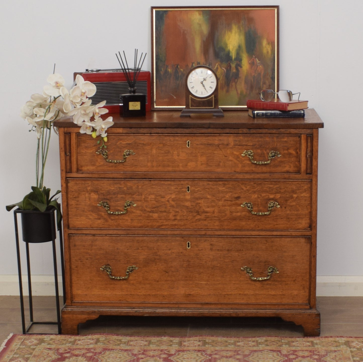 Georgian Chest of Drawers