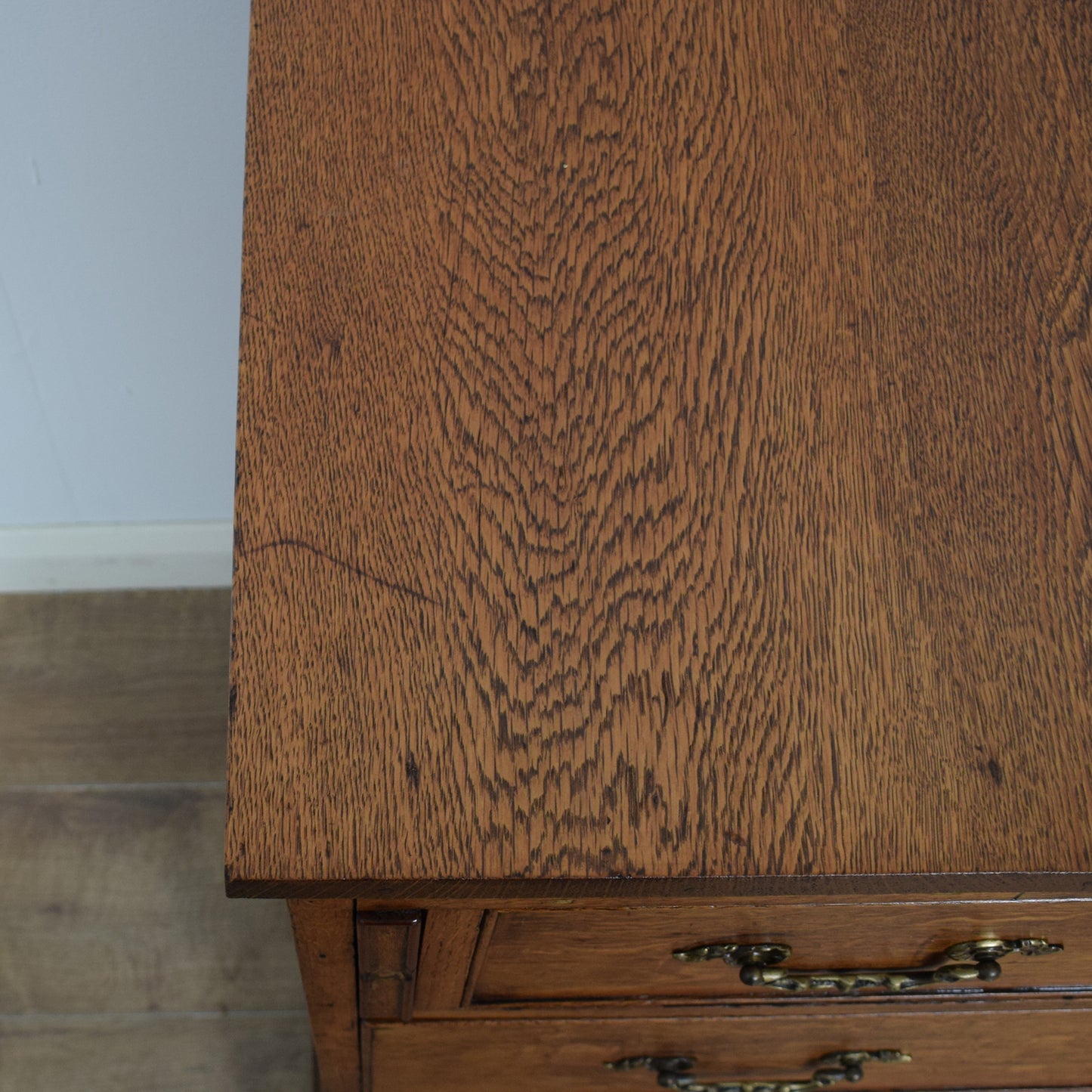 Georgian Chest of Drawers