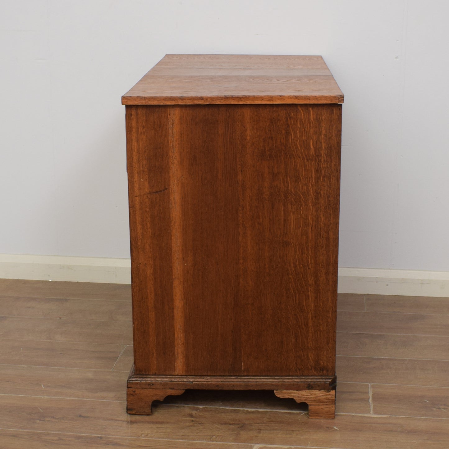 Georgian Chest of Drawers