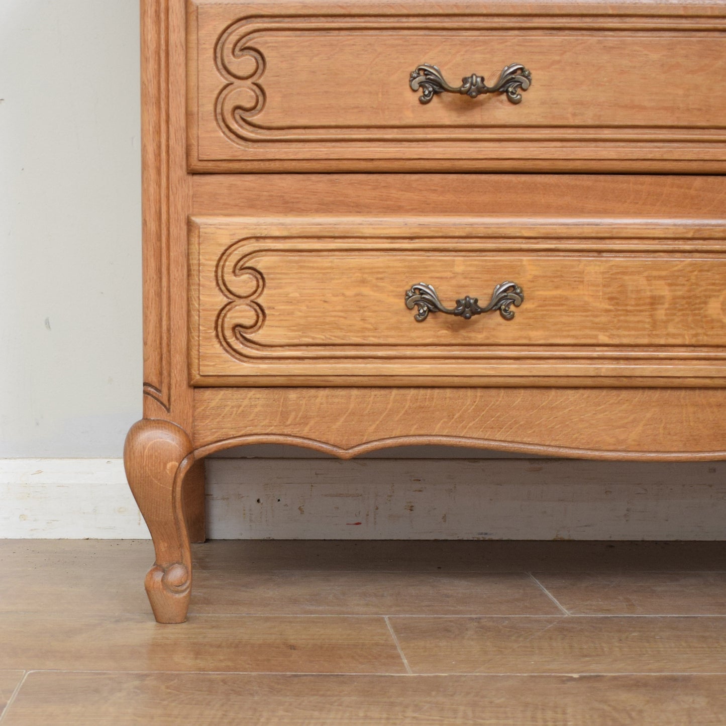 French Chest of Drawers