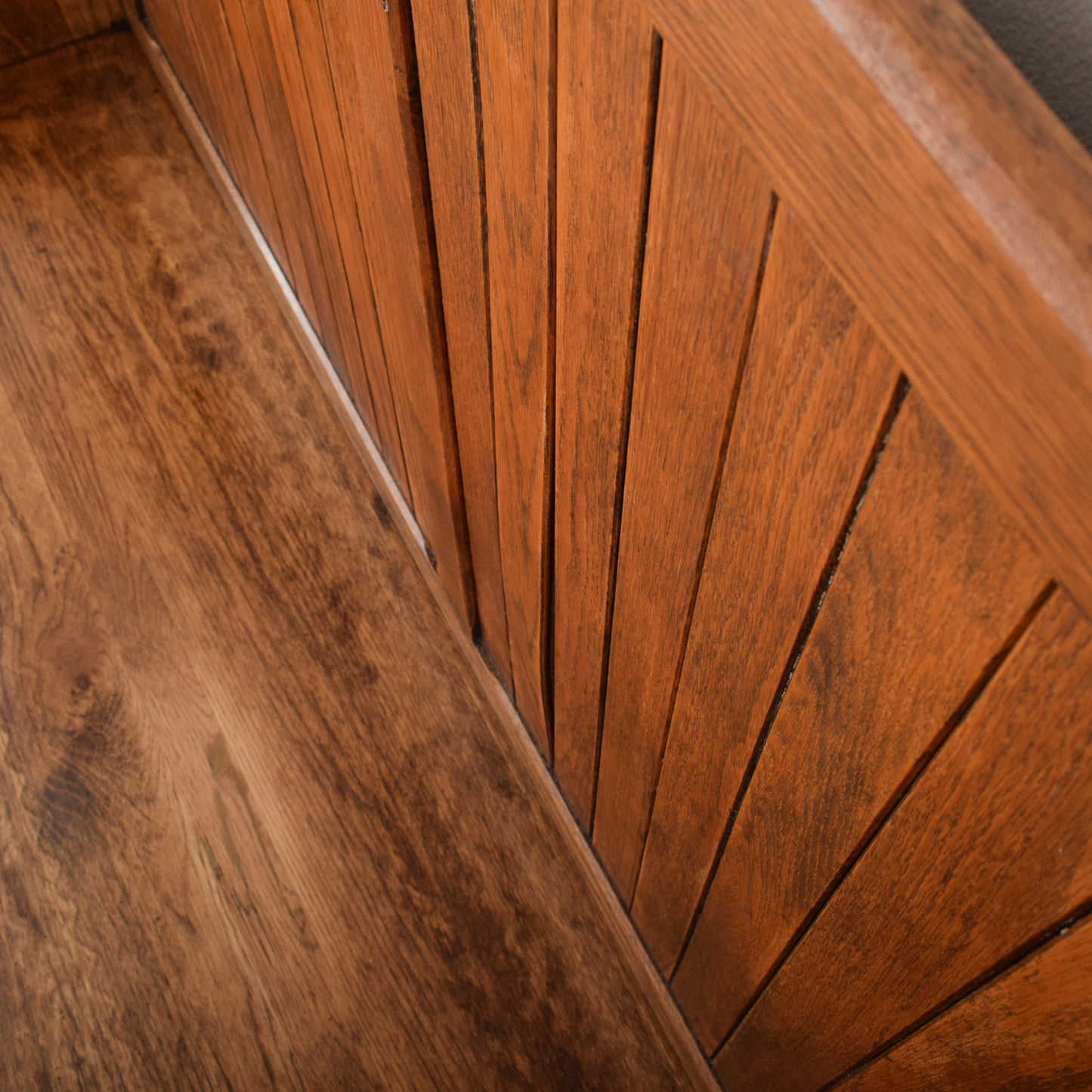 Oak High Back Pew