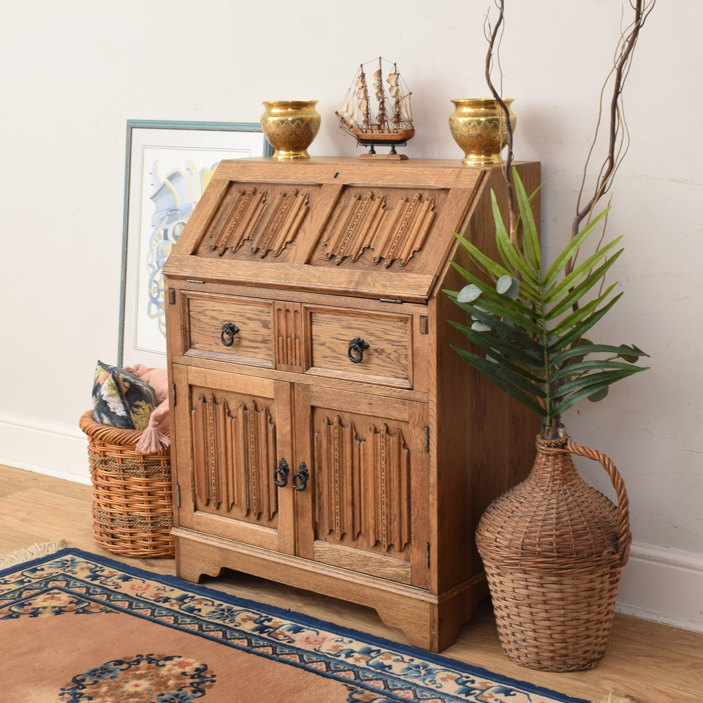 Oak Linenfold Bureau