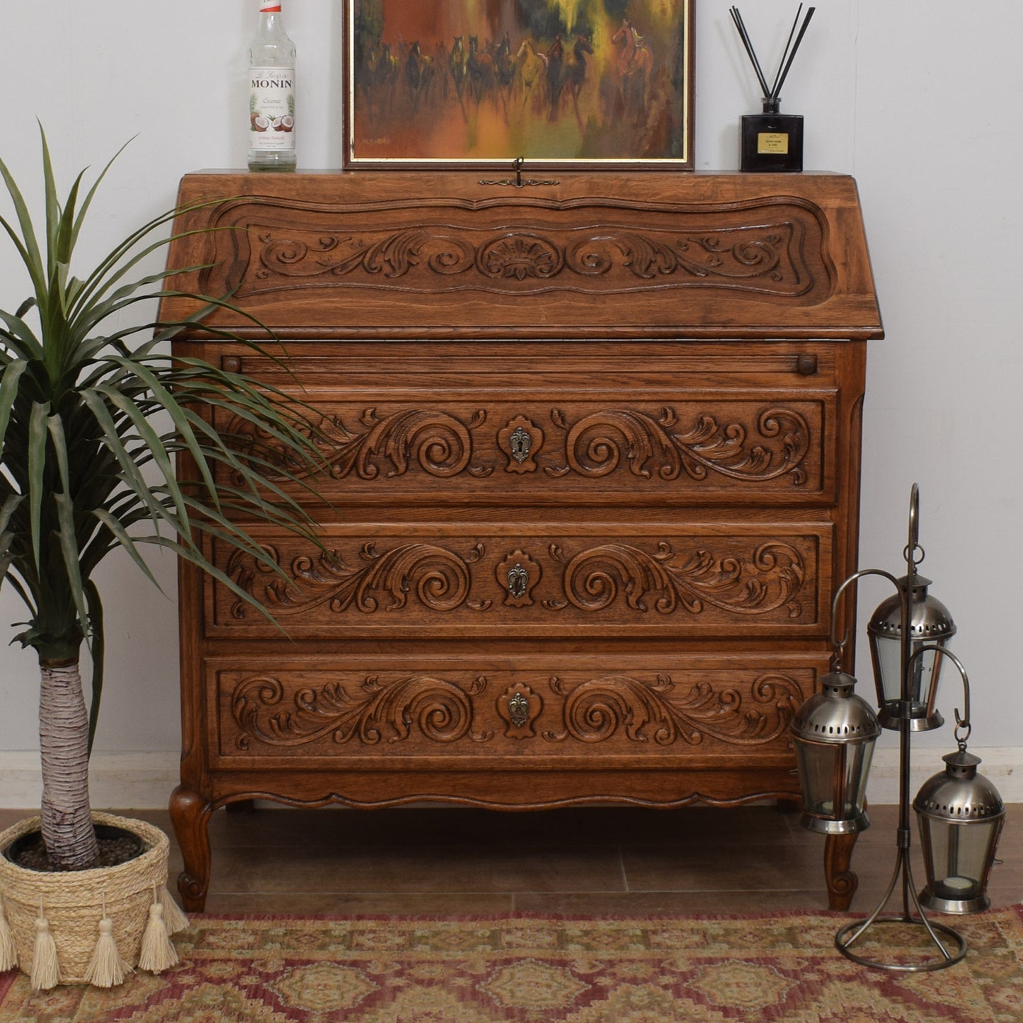 Restored French Bureau