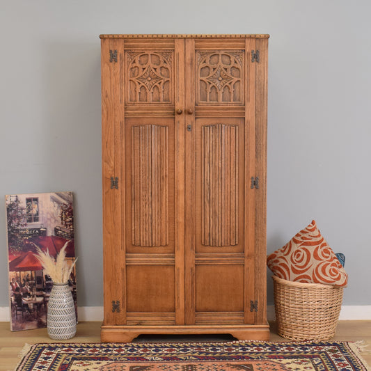 Old Charm Gents Wardrobe