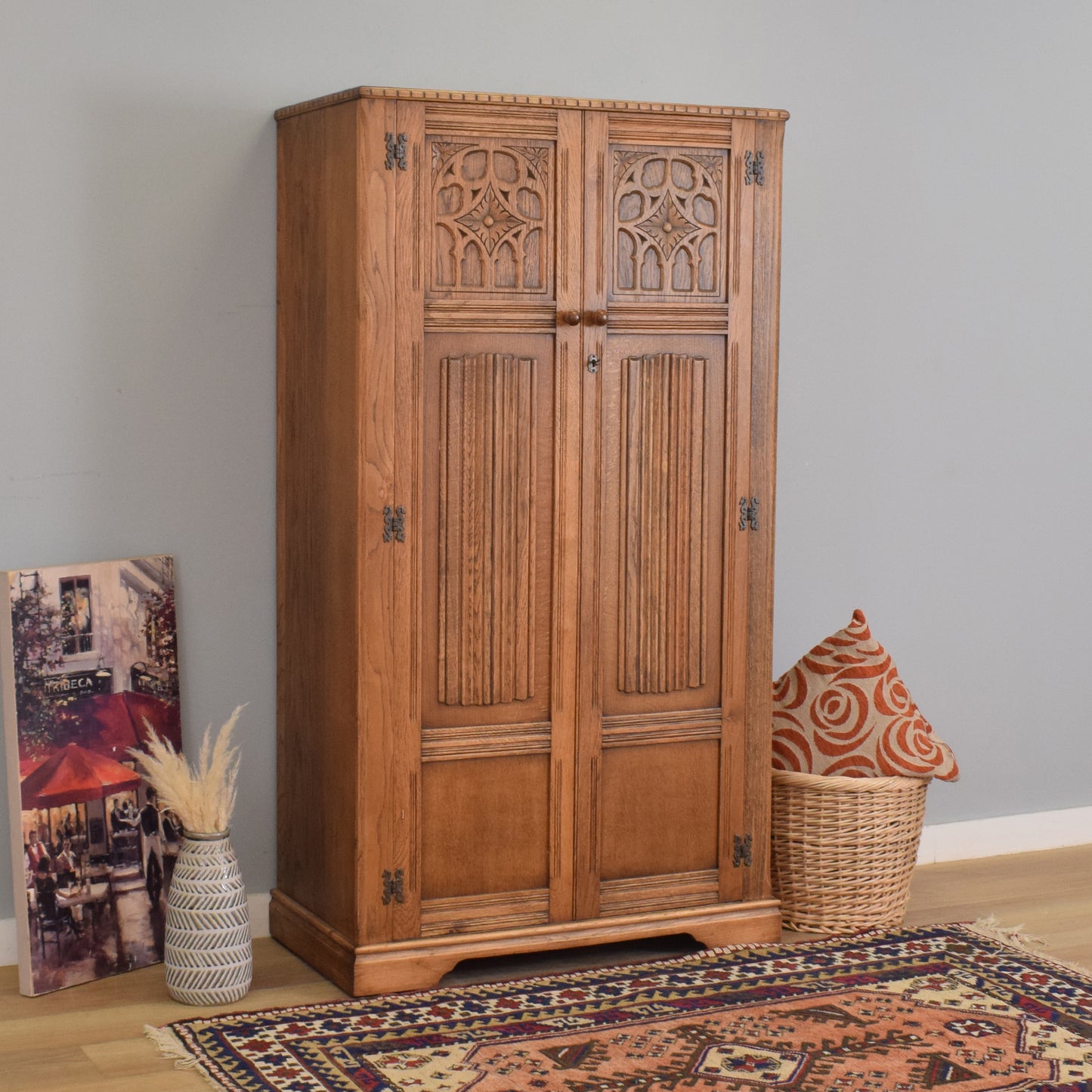 Old Charm Gents Wardrobe