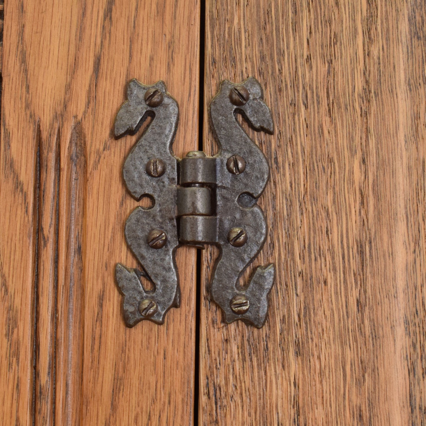 Old Charm Gents Wardrobe