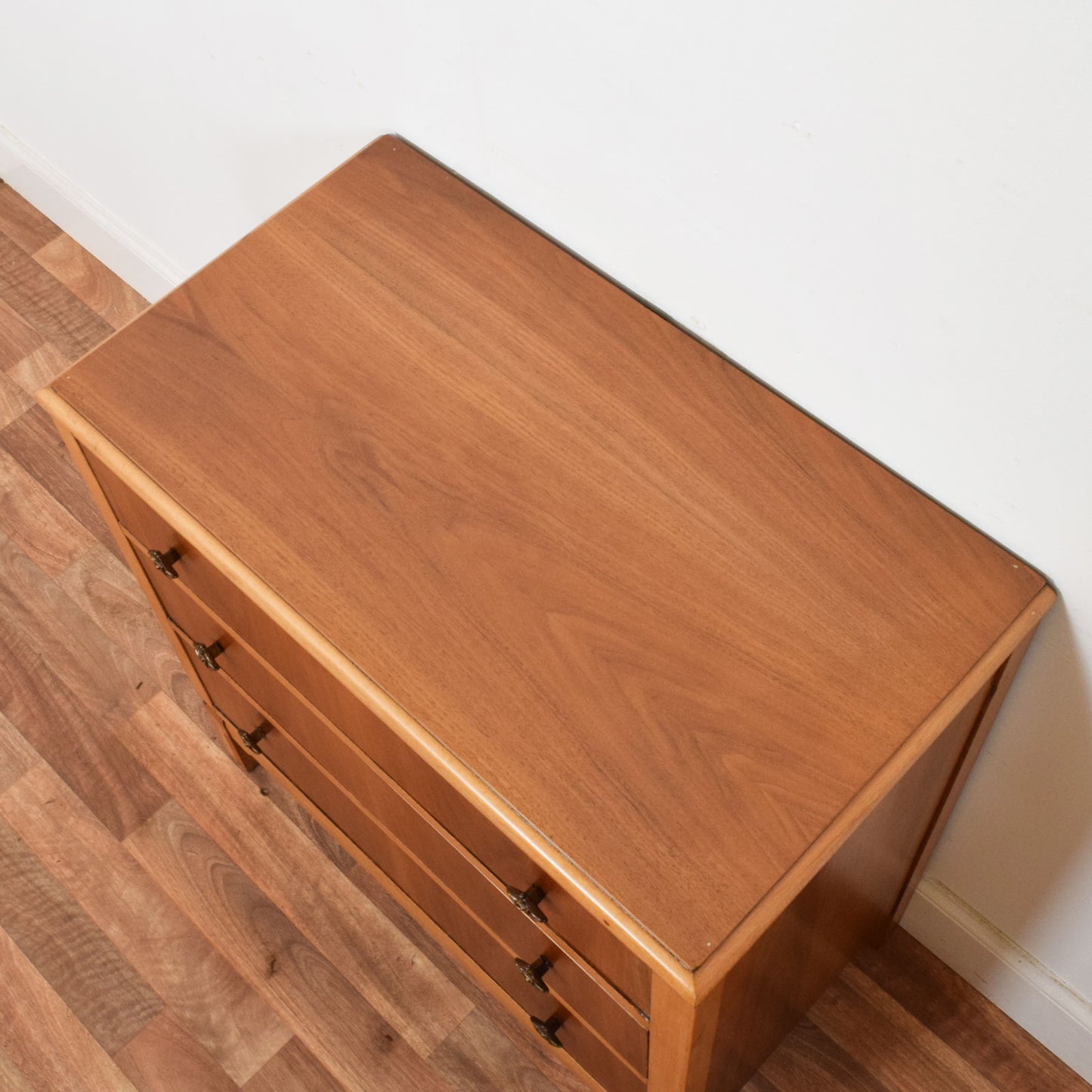 Walnut chest of Dressers