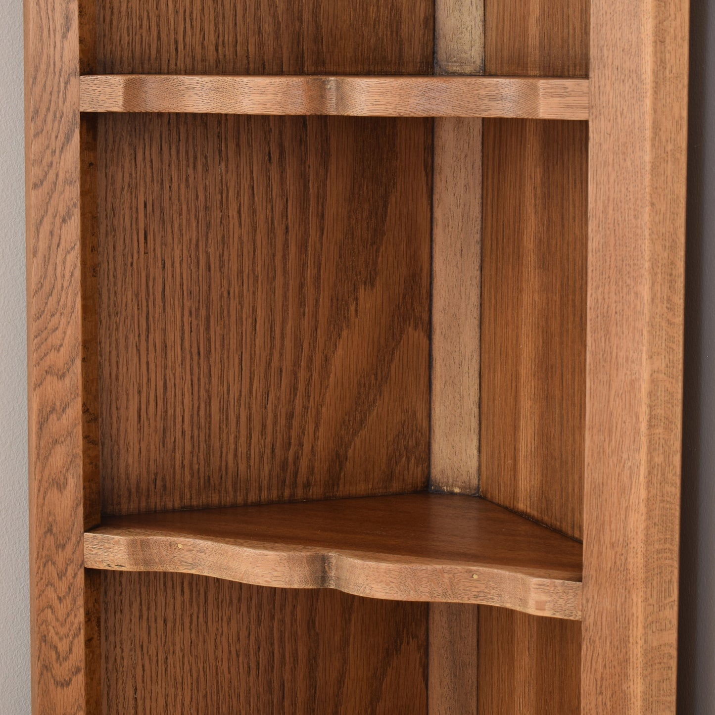 Oak Corner Unit