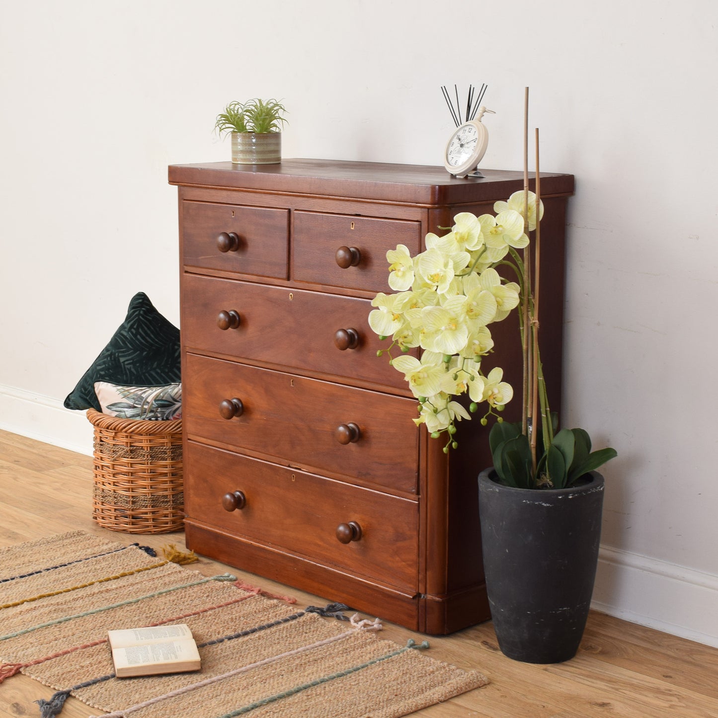 Mahogany Chest Of Drawers