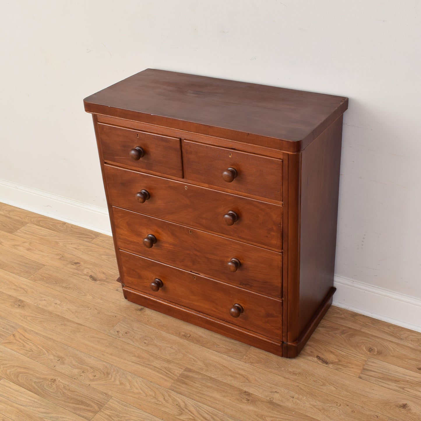 Mahogany Chest Of Drawers