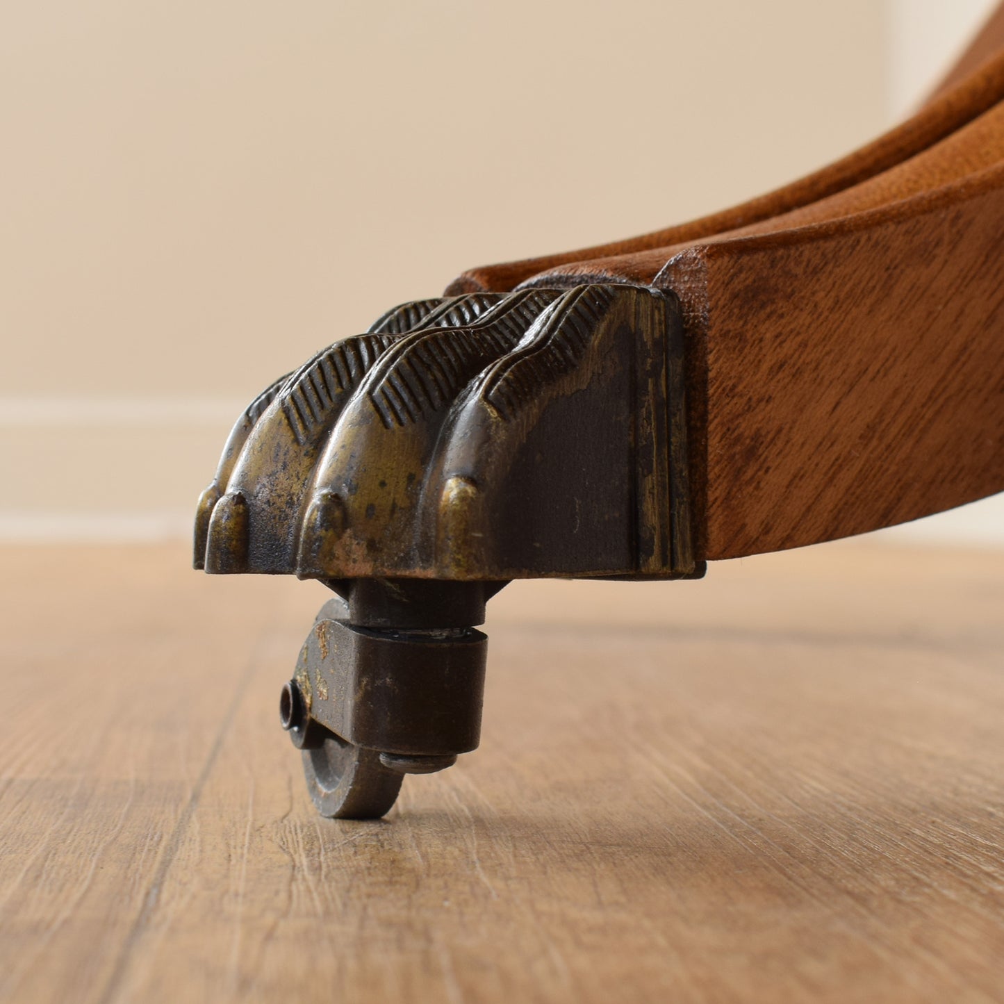 Mahogany Tilting Coffee Table