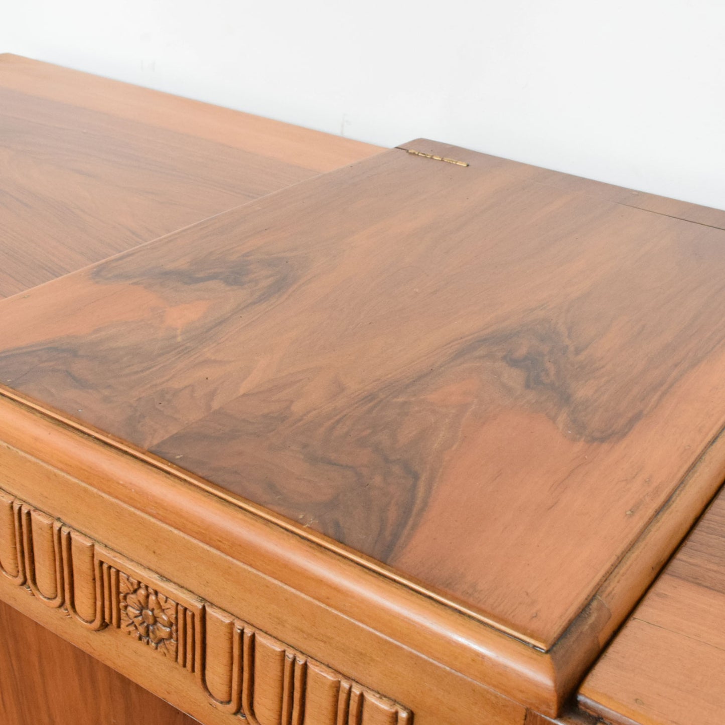 Gentleman's Dressing Cabinet