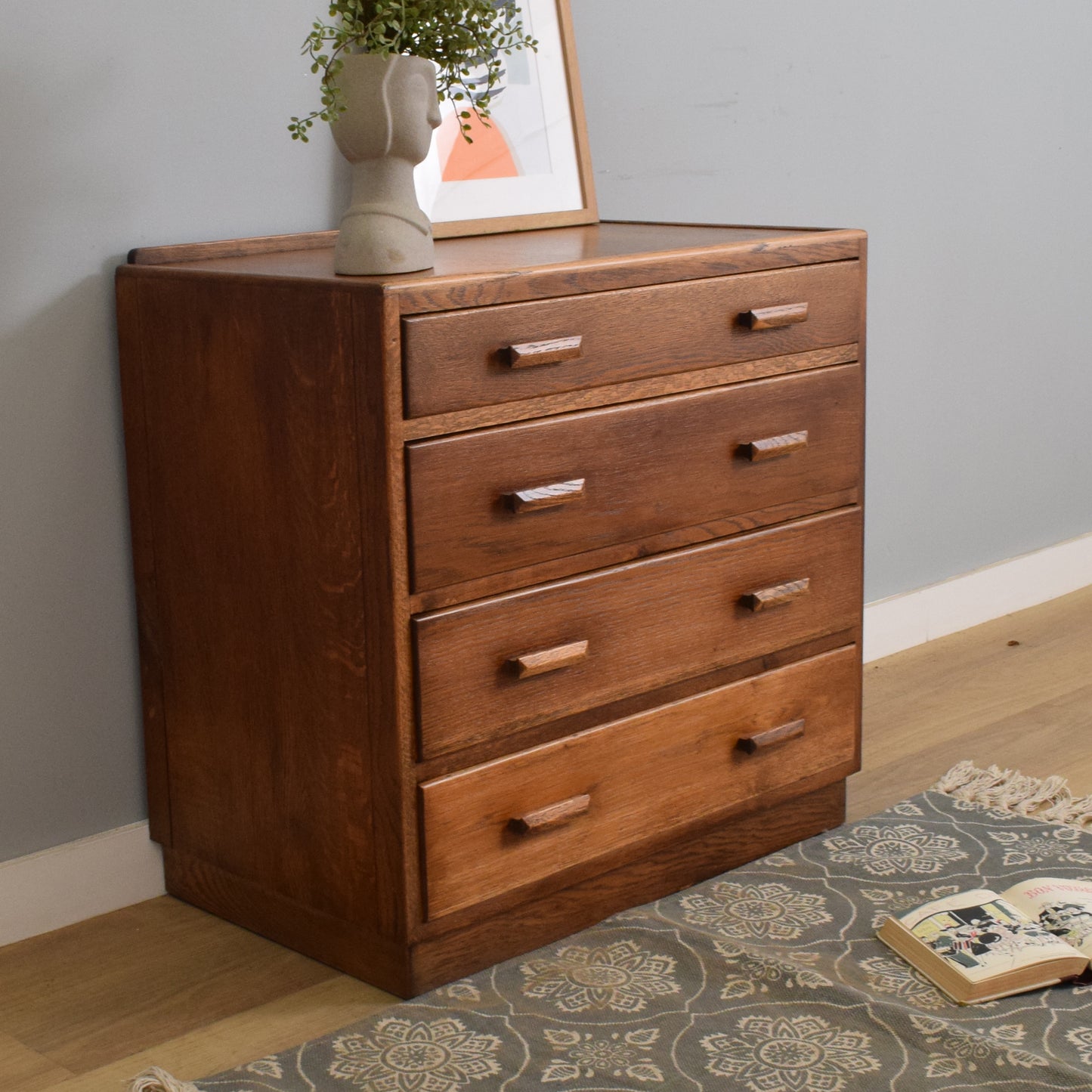 Small Oak Chest of Drawers