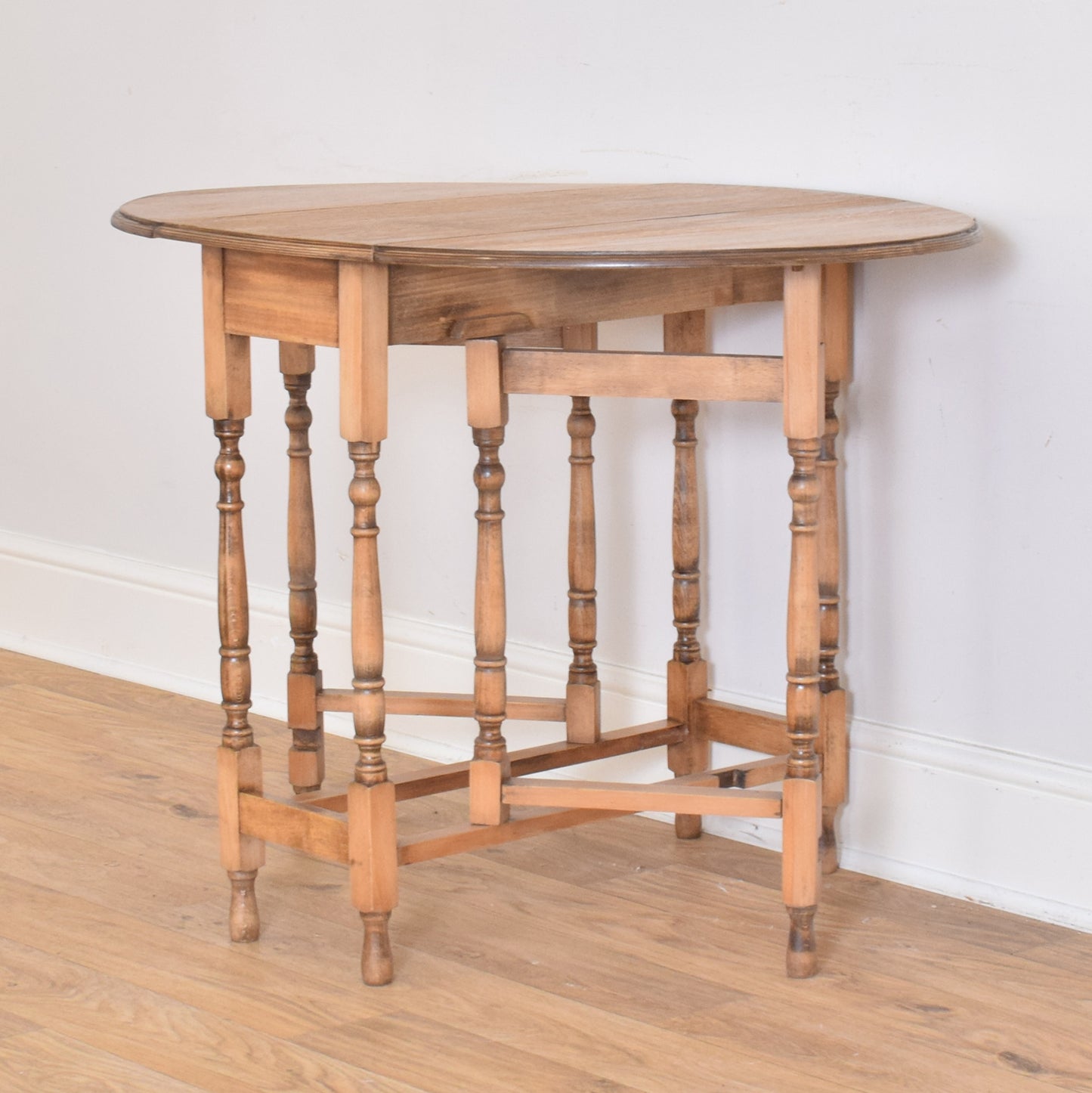 Drop Leaf Table