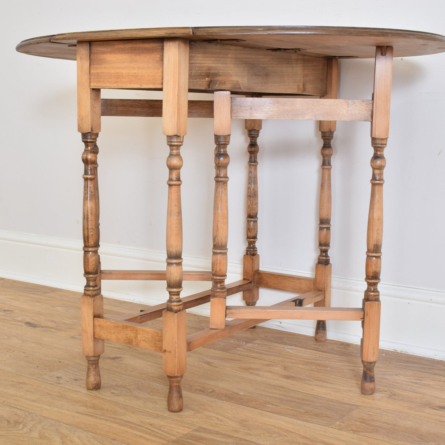 Drop Leaf Table