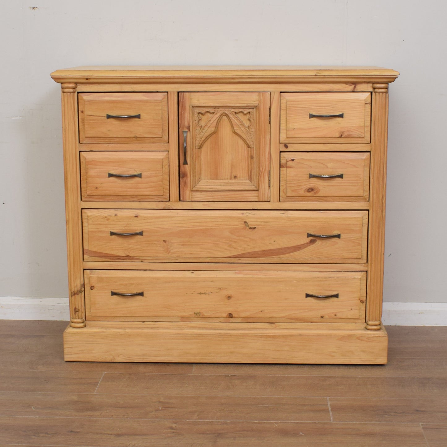 Pine Chest of Drawers