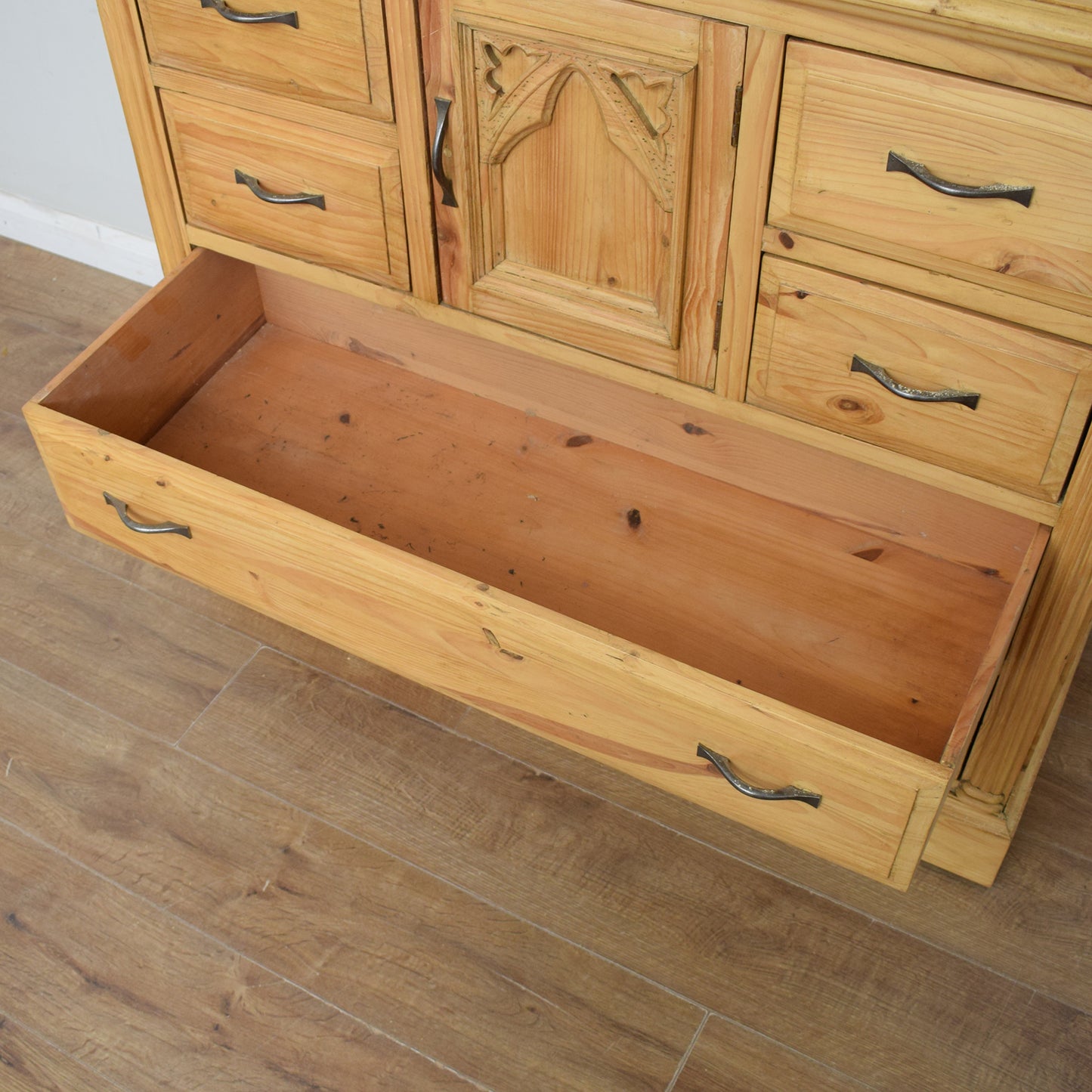 Pine Chest of Drawers