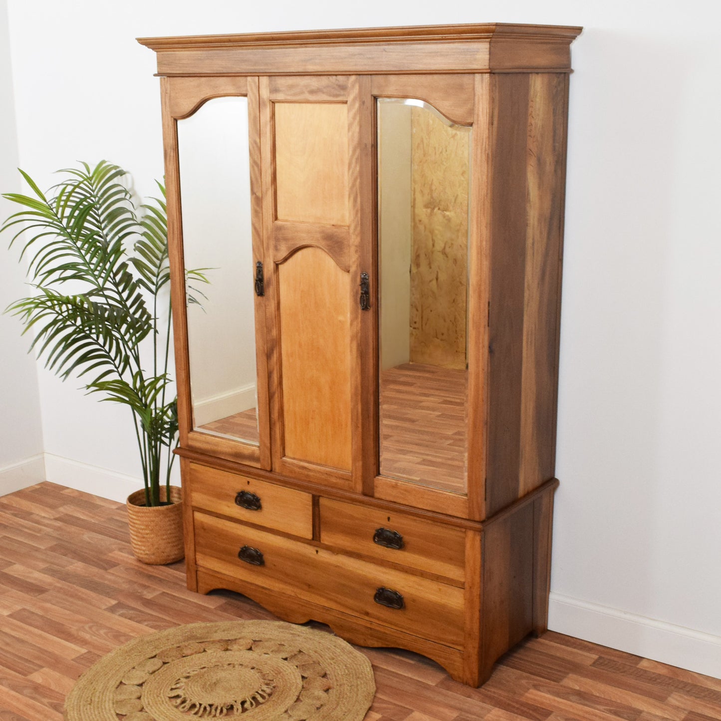 Mirrored Mahogany Hallrobe